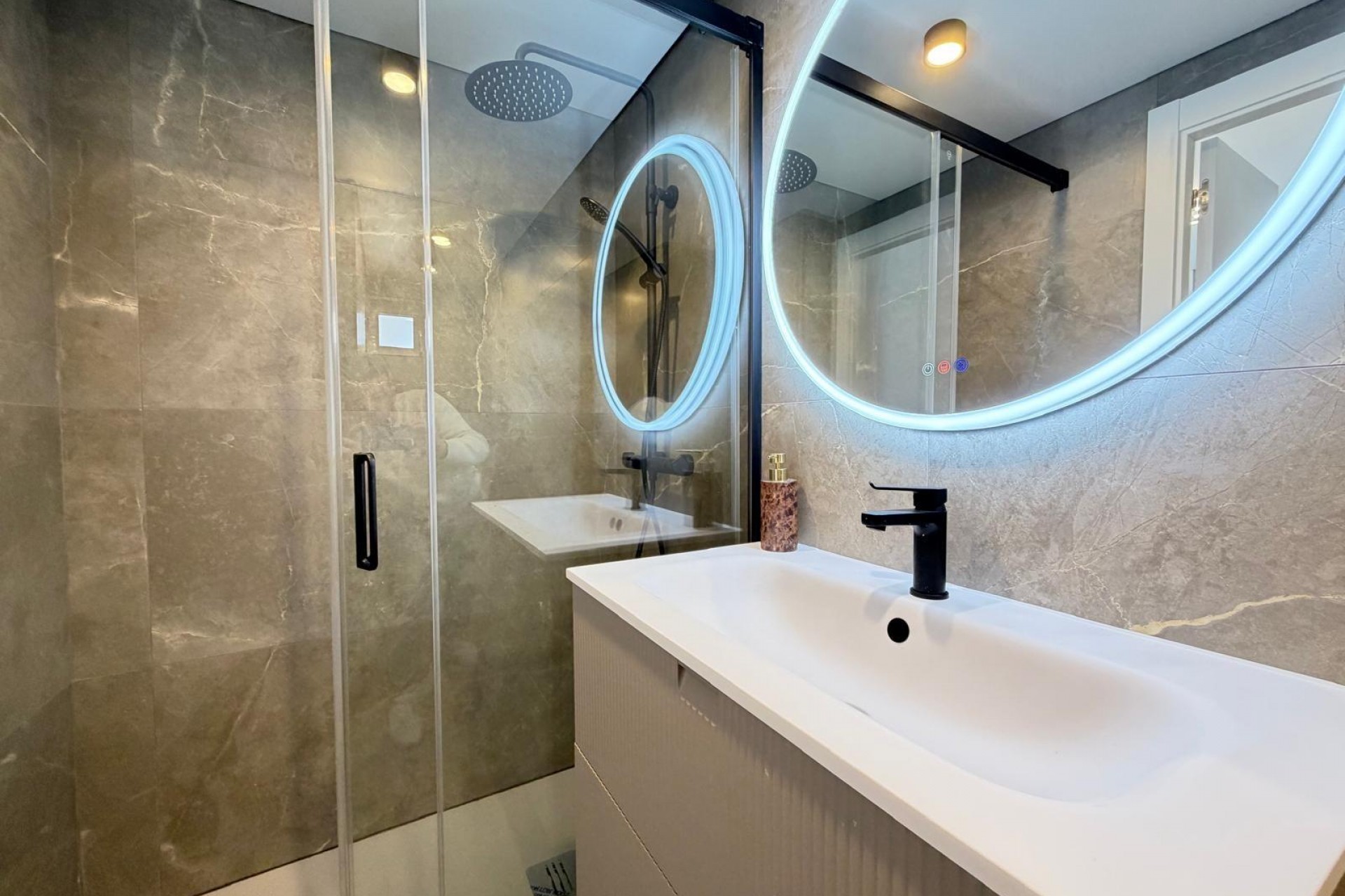 Brukt - Apartment -
Torrevieja - Punta Prima