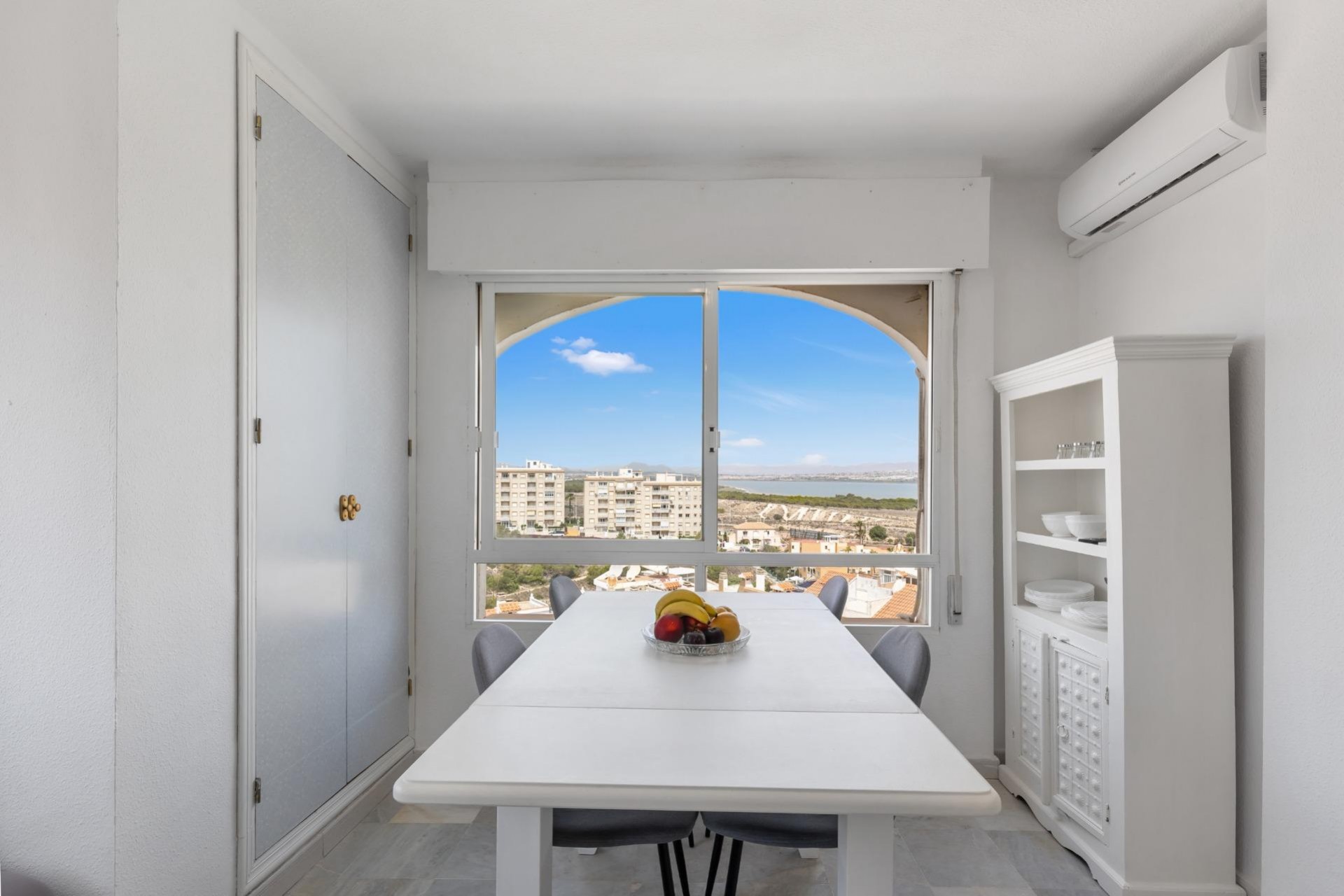 Brukt - Apartment -
Torrevieja - Torre La Mata