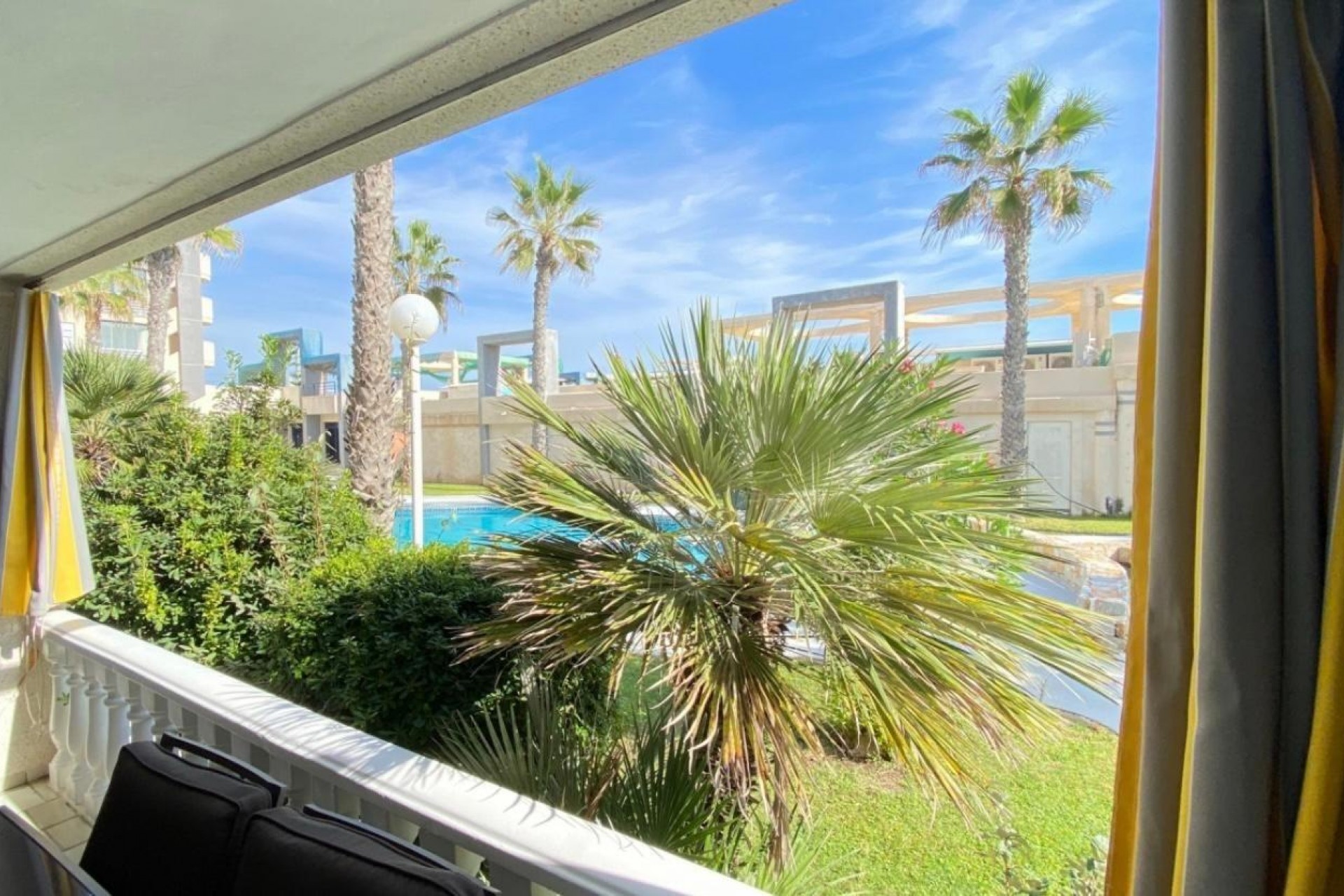 Brukt - Apartment -
Torrevieja - Torre La Mata