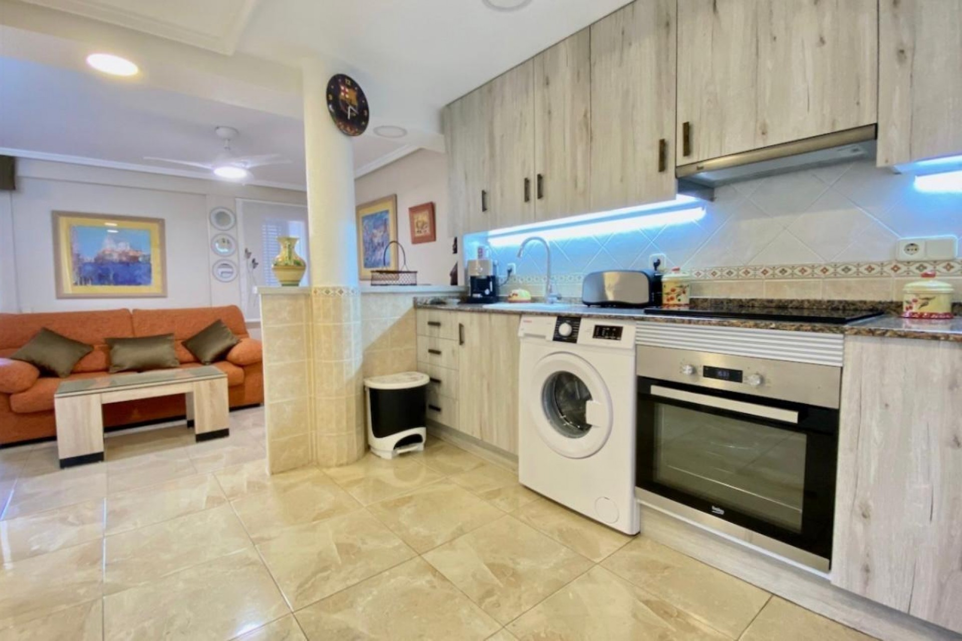 Brukt - Apartment -
Torrevieja - Torre La Mata