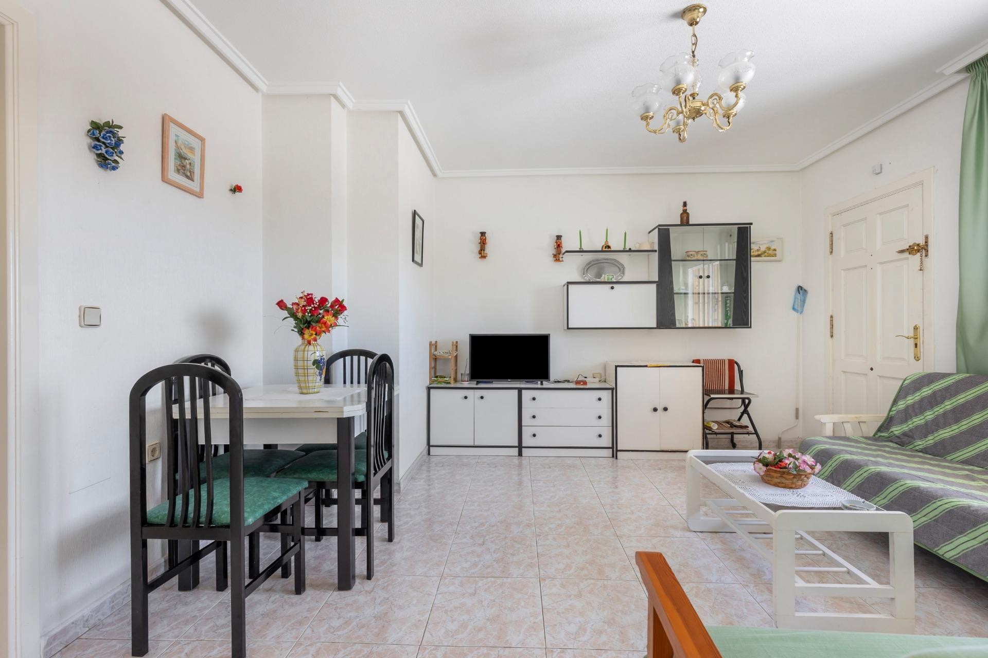 Brukt - Apartment -
Torrevieja - Torreblanca