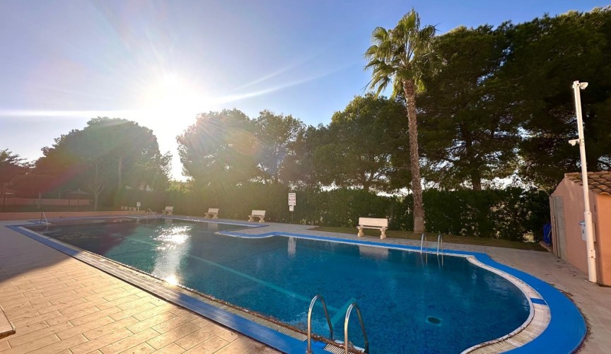 Brukt - Apartment -
Torrevieja - Torreblanca