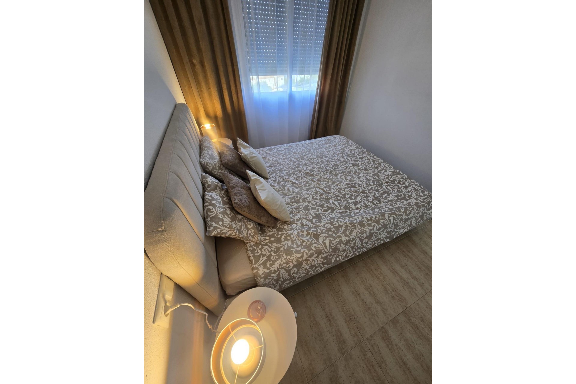 Brukt - Apartment -
Torrevieja - Torreblanca