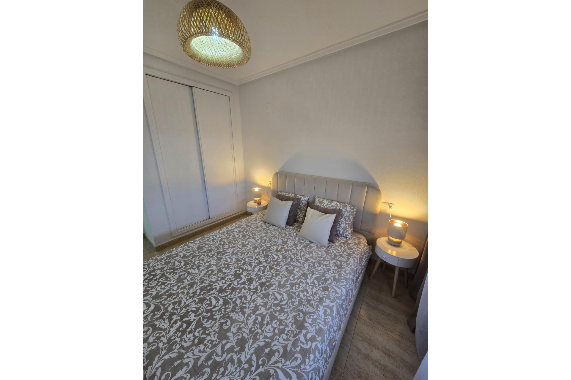 Brukt - Apartment -
Torrevieja - Torreblanca