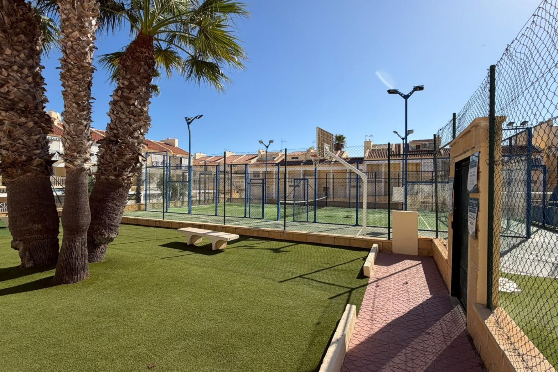 Brukt - Apartment -
Torrevieja - Torreblanca