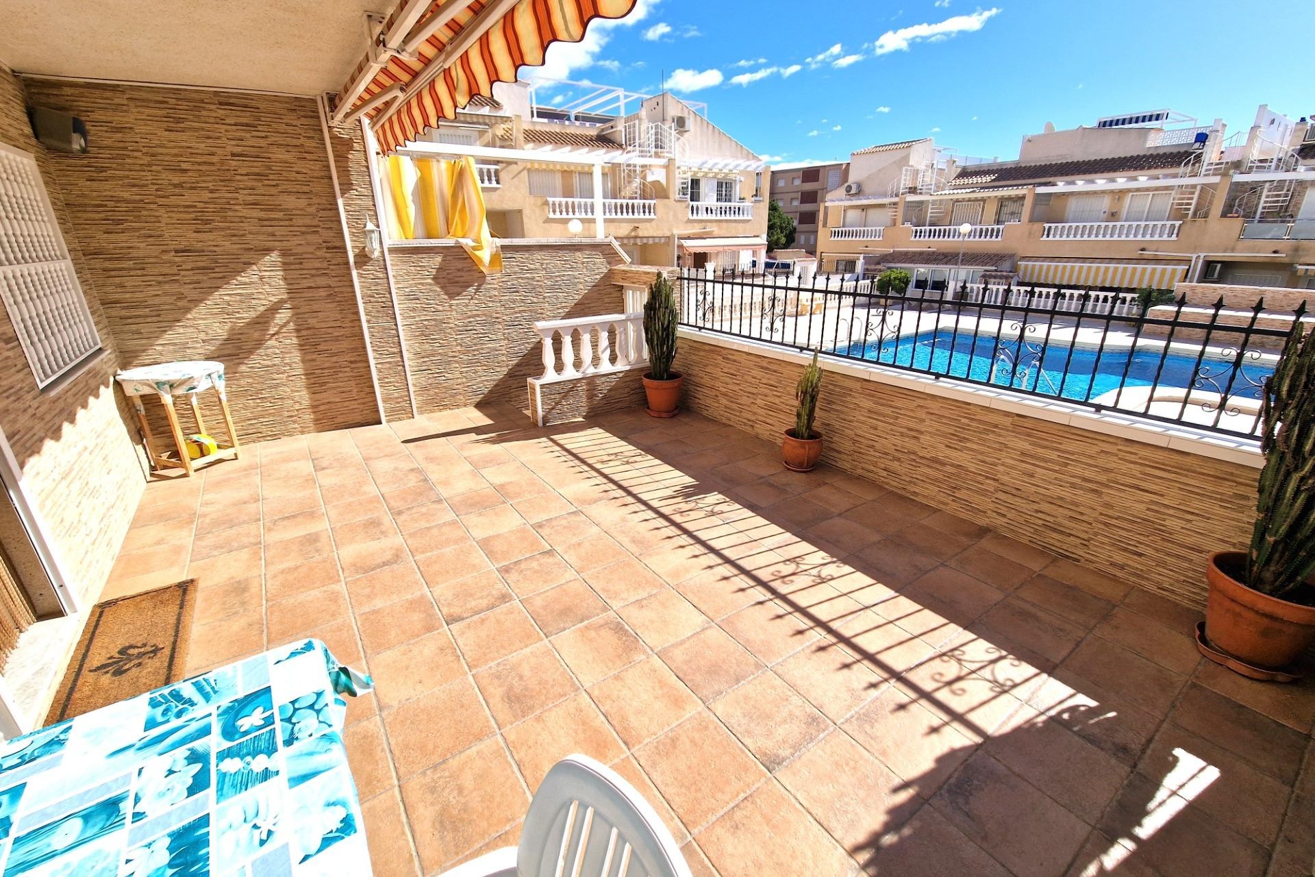 Brukt - Apartment -
Torrevieja - Torrejón