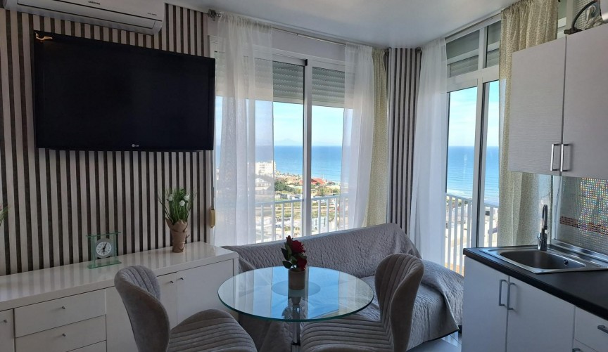 Brukt - Apartment -
Torrevieja - Torrejón