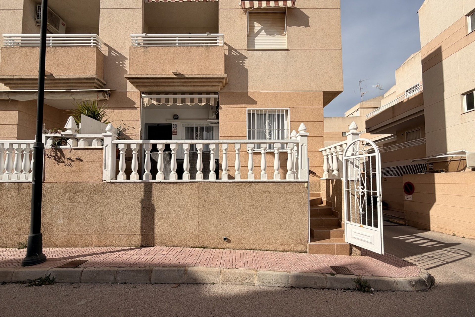 Brukt - Apartment -
Torrevieja - Urb. Calas Blancas III