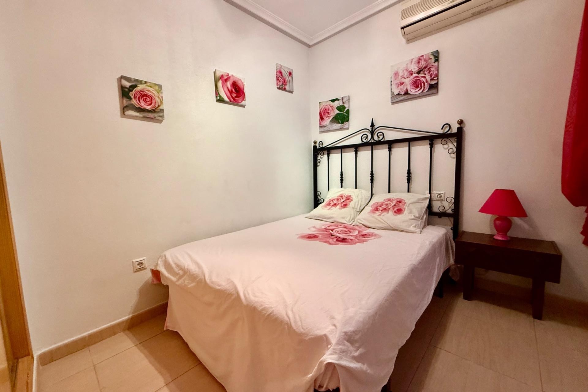 Brukt - Apartment -
Torrevieja