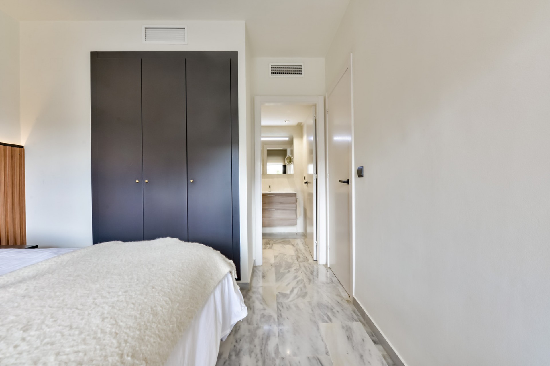 Brukt - Apartment -
Villajoyosa - La Cala