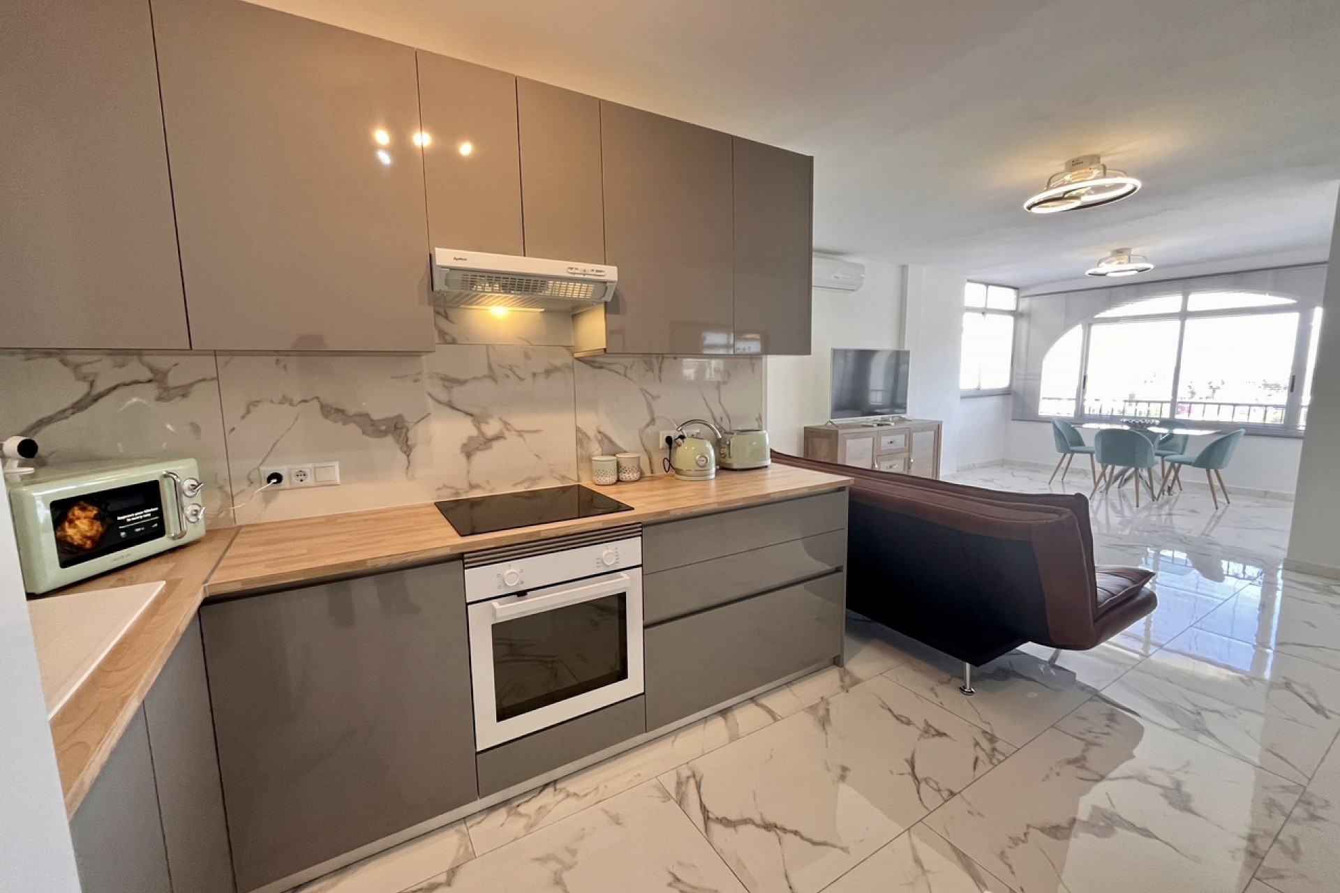 Brukt - Apartment -
Villamartin - Costa Blanca