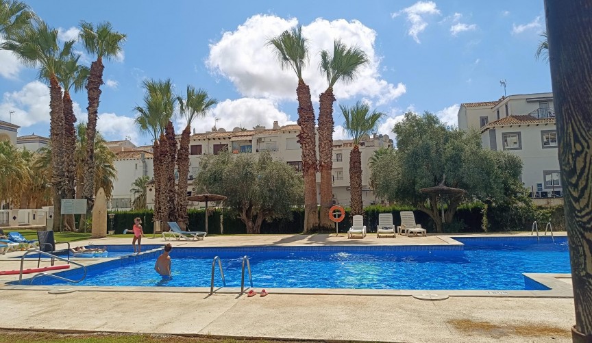 Brukt - Apartment -
Villamartin - Costa Blanca
