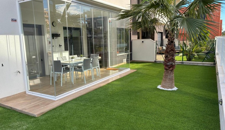 Brukt - Apartment -
Villamartin - Costa Blanca