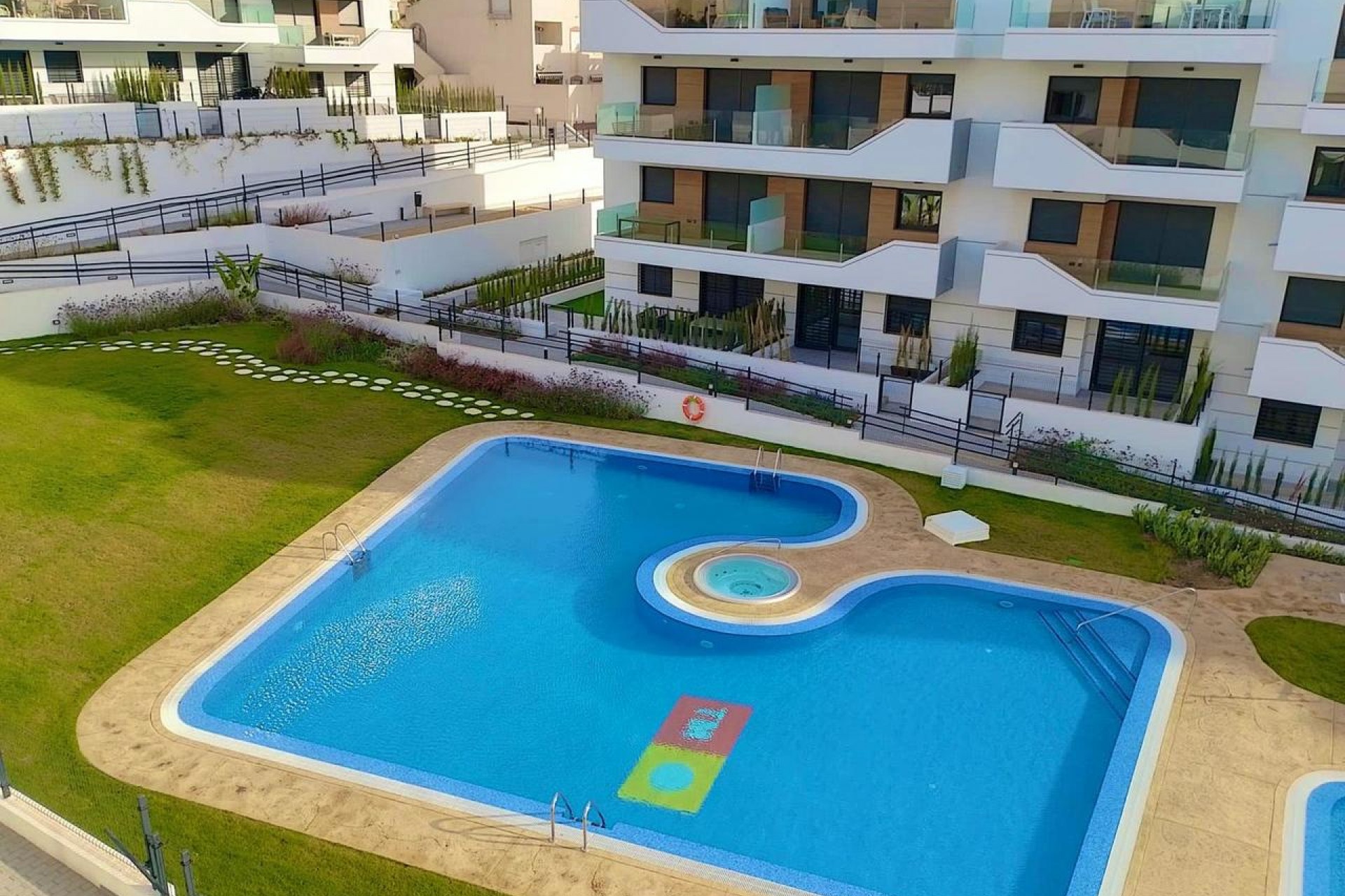 Brukt - Apartment -
Villamartin - Costa Blanca