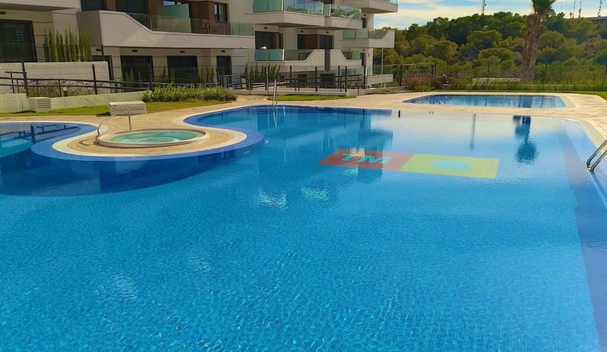 Brukt - Apartment -
Villamartin - Costa Blanca