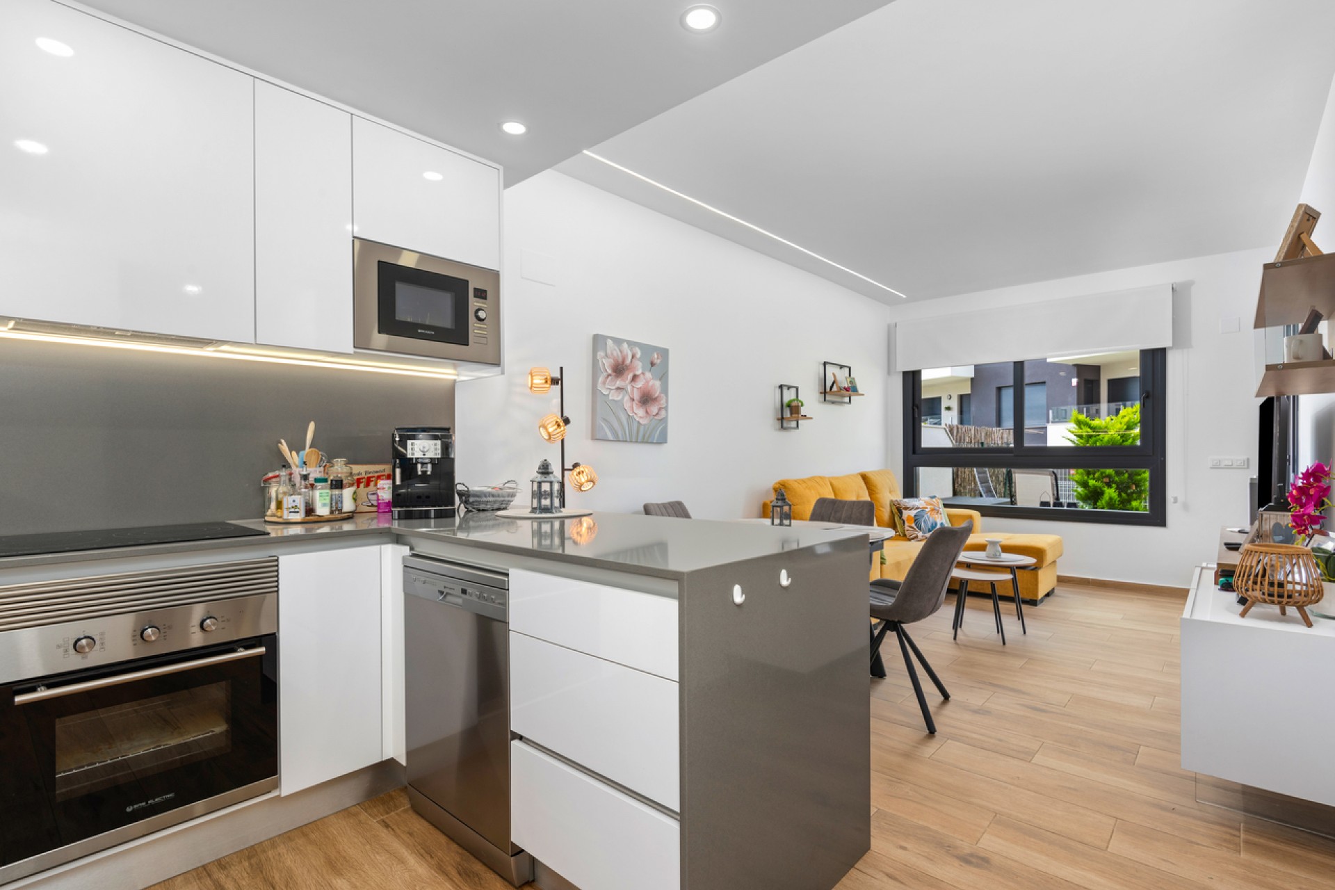 Brukt - Apartment -
Villamartin - Costa Blanca