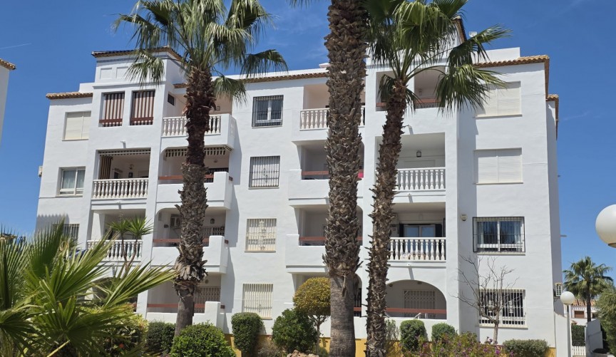 Brukt - Apartment -
Villamartin - Costa Blanca