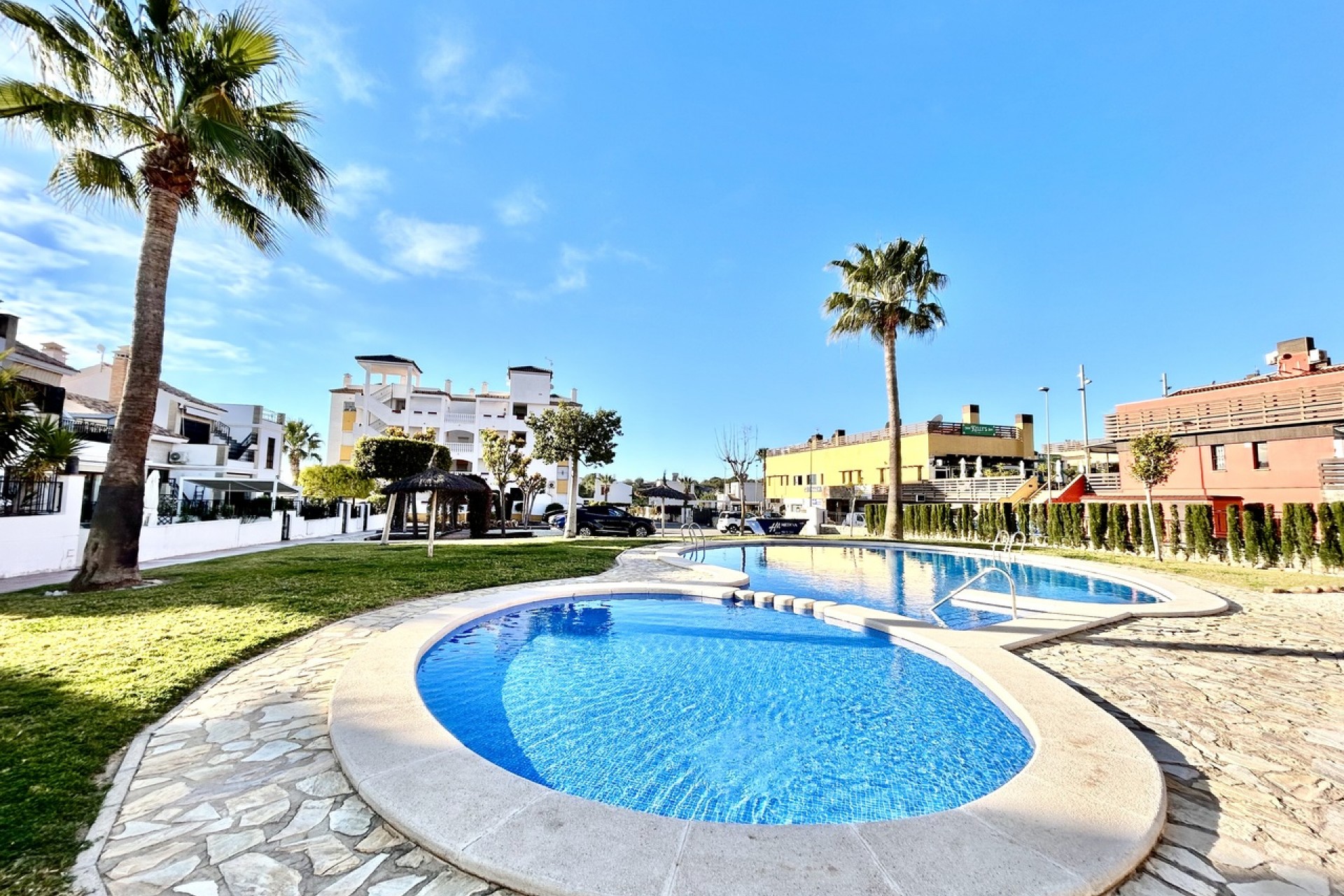 Brukt - Apartment -
Villamartin - Costa Blanca