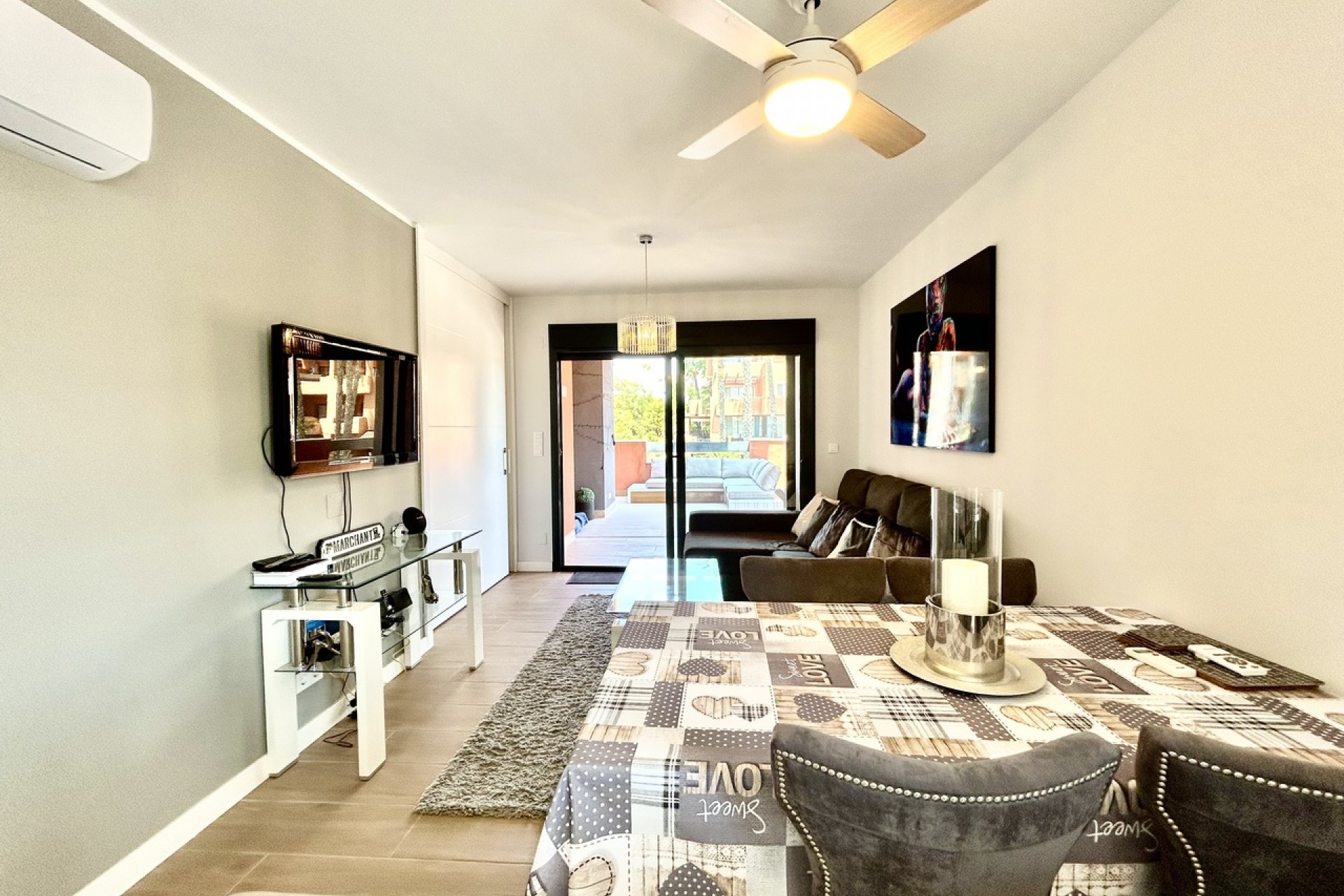 Brukt - Apartment -
Villamartin - Costa Blanca
