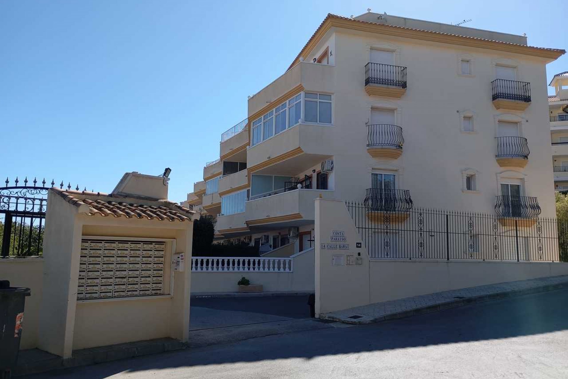 Brukt - Apartment -
Villamartin - Costa Blanca