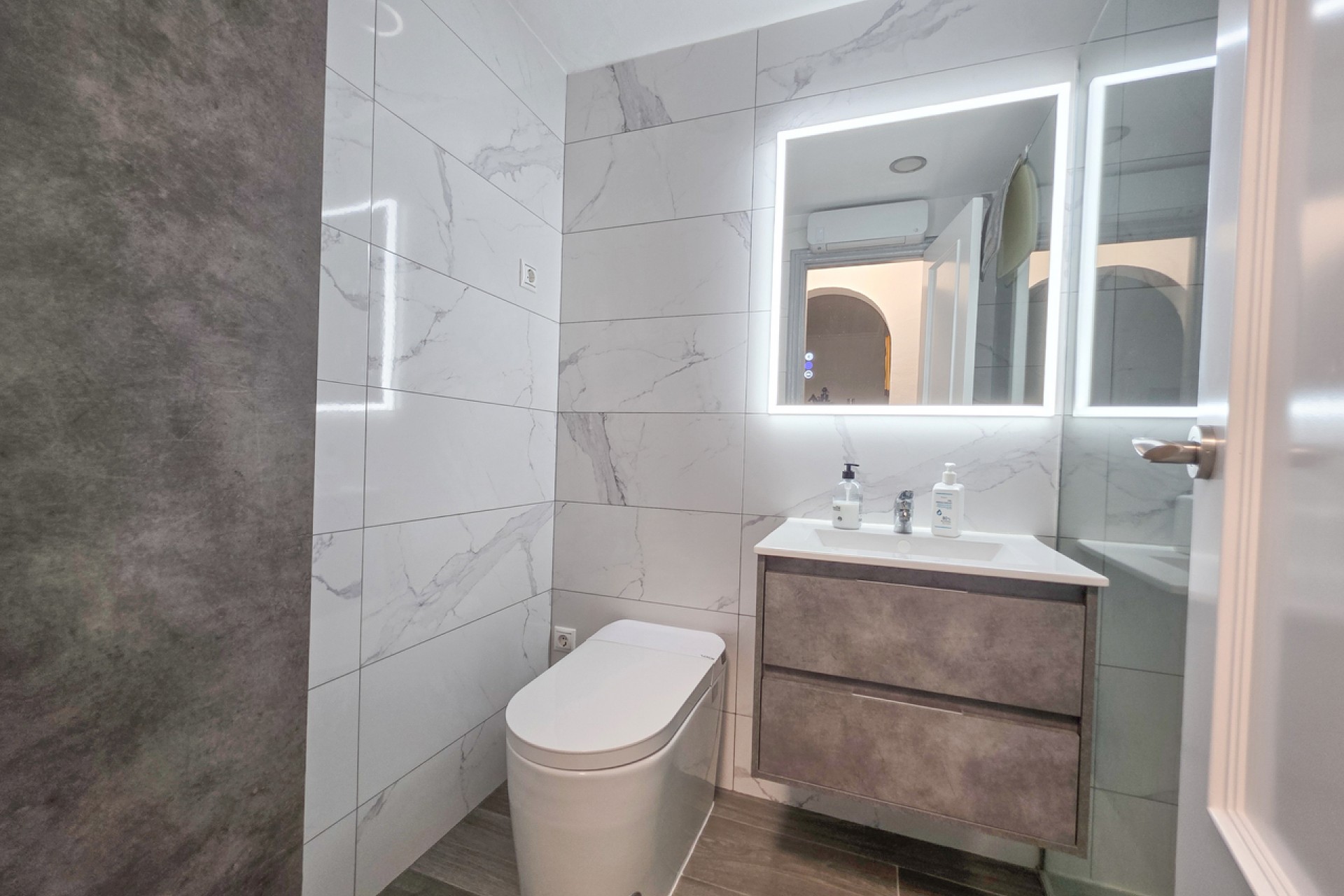 Brukt - Apartment -
Vistabella Golf Entre Naranjos - Inland