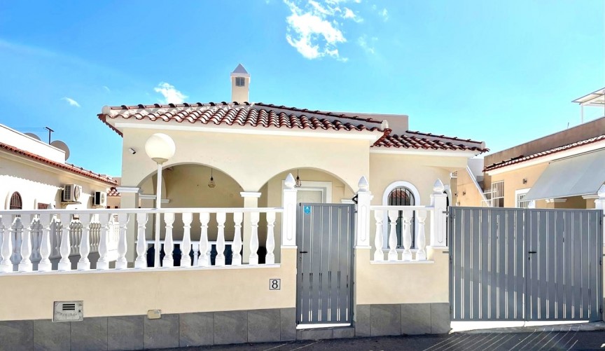 Brukt - Bungalow -
Algorfa - Inland