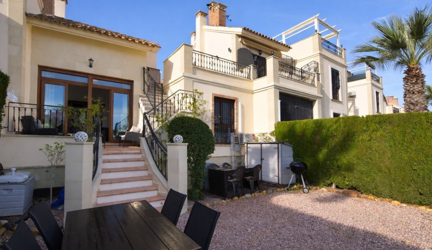 Brukt - Bungalow -
Algorfa - Inland