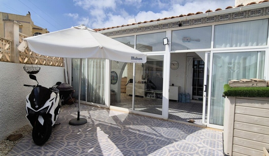 Brukt - Bungalow -
Blue Lagoon - Costa Blanca