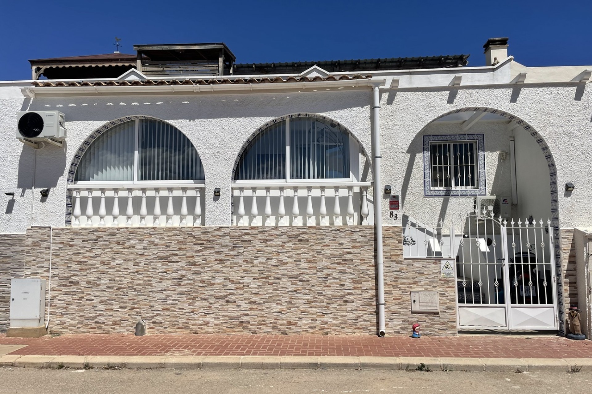 Brukt - Bungalow -
Camposol - Inland