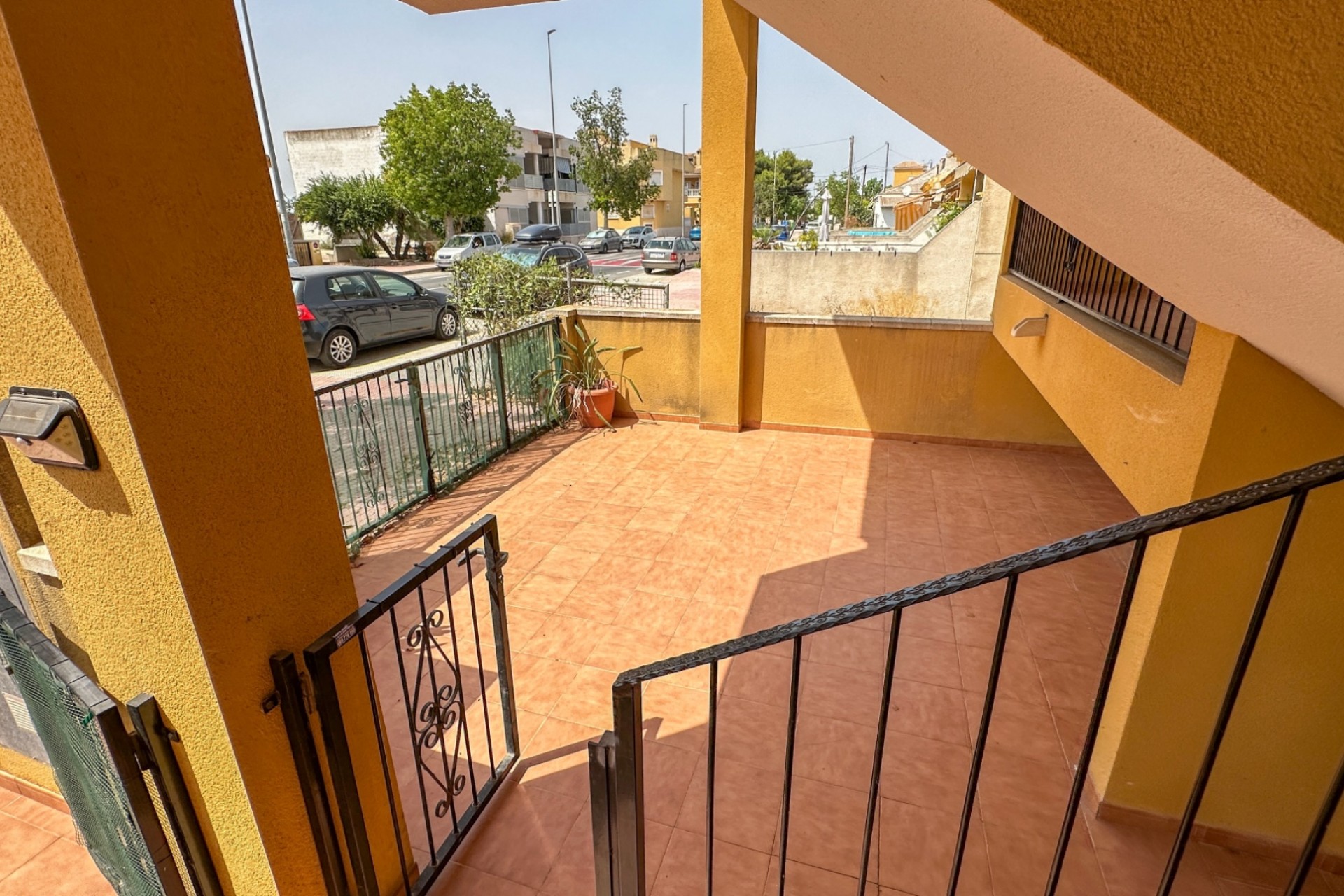 Brukt - Bungalow -
Daya Nueva - Costa Blanca