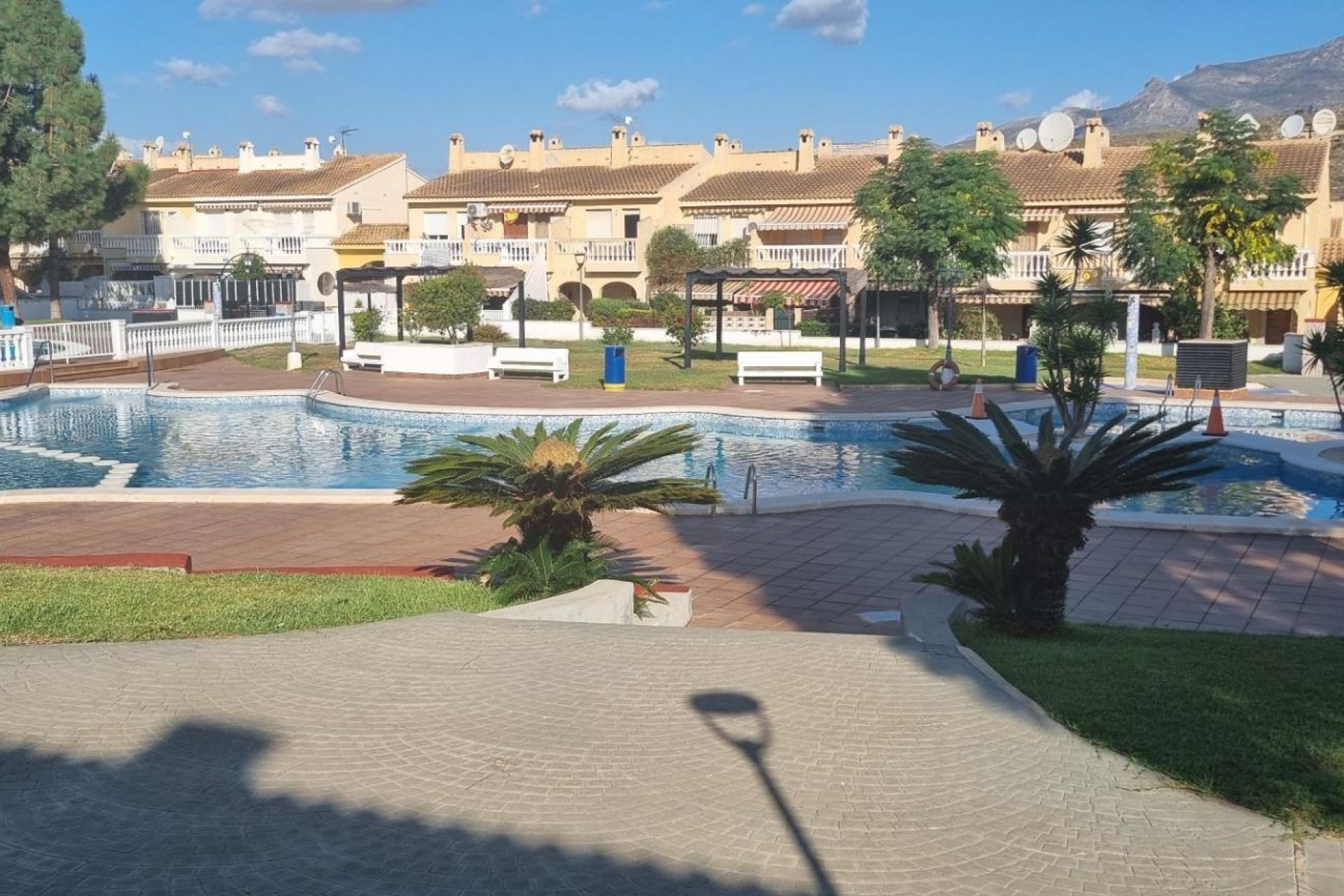 Brukt - Bungalow -
El Campello - Pueblo Acantilado-lanuza