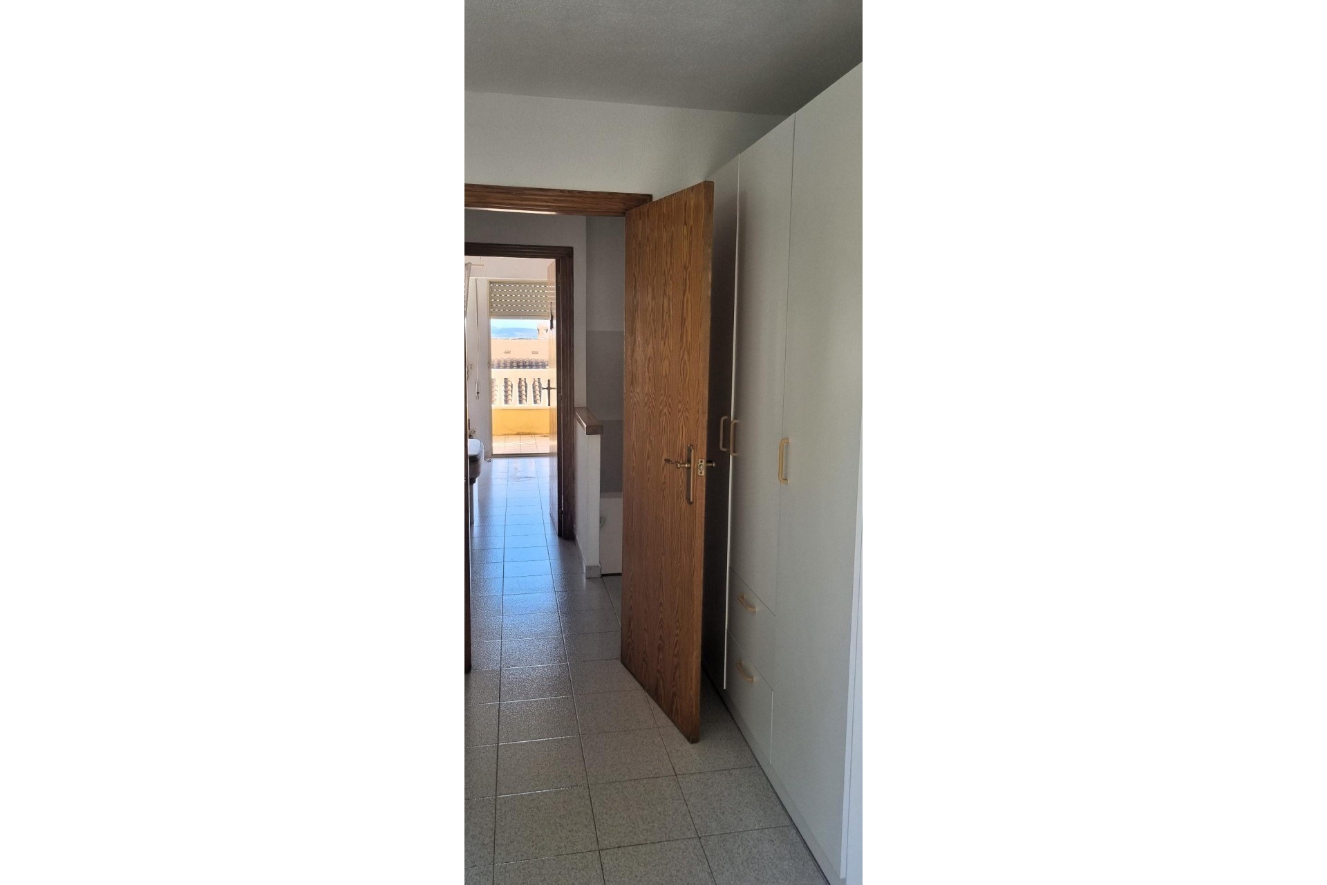 Brukt - Bungalow -
El Campello - Pueblo Acantilado-lanuza