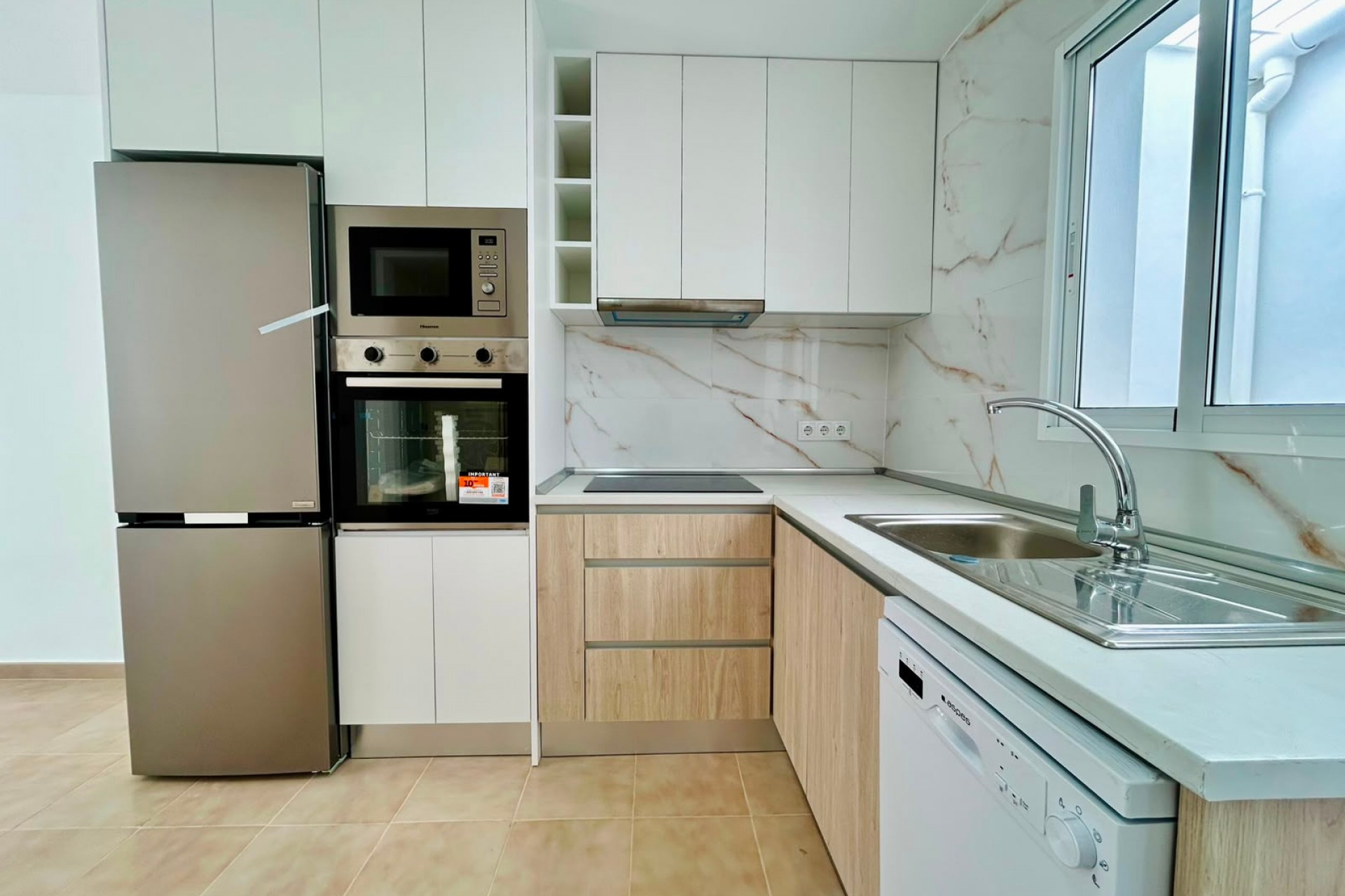 Brukt - Bungalow -
La Siesta - Costa Blanca