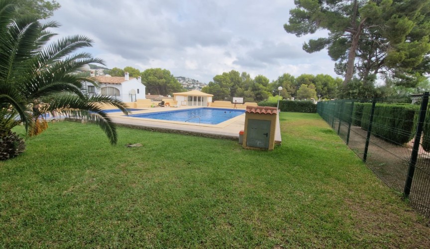 Brukt - Bungalow -
Moraira - Costa Blanca