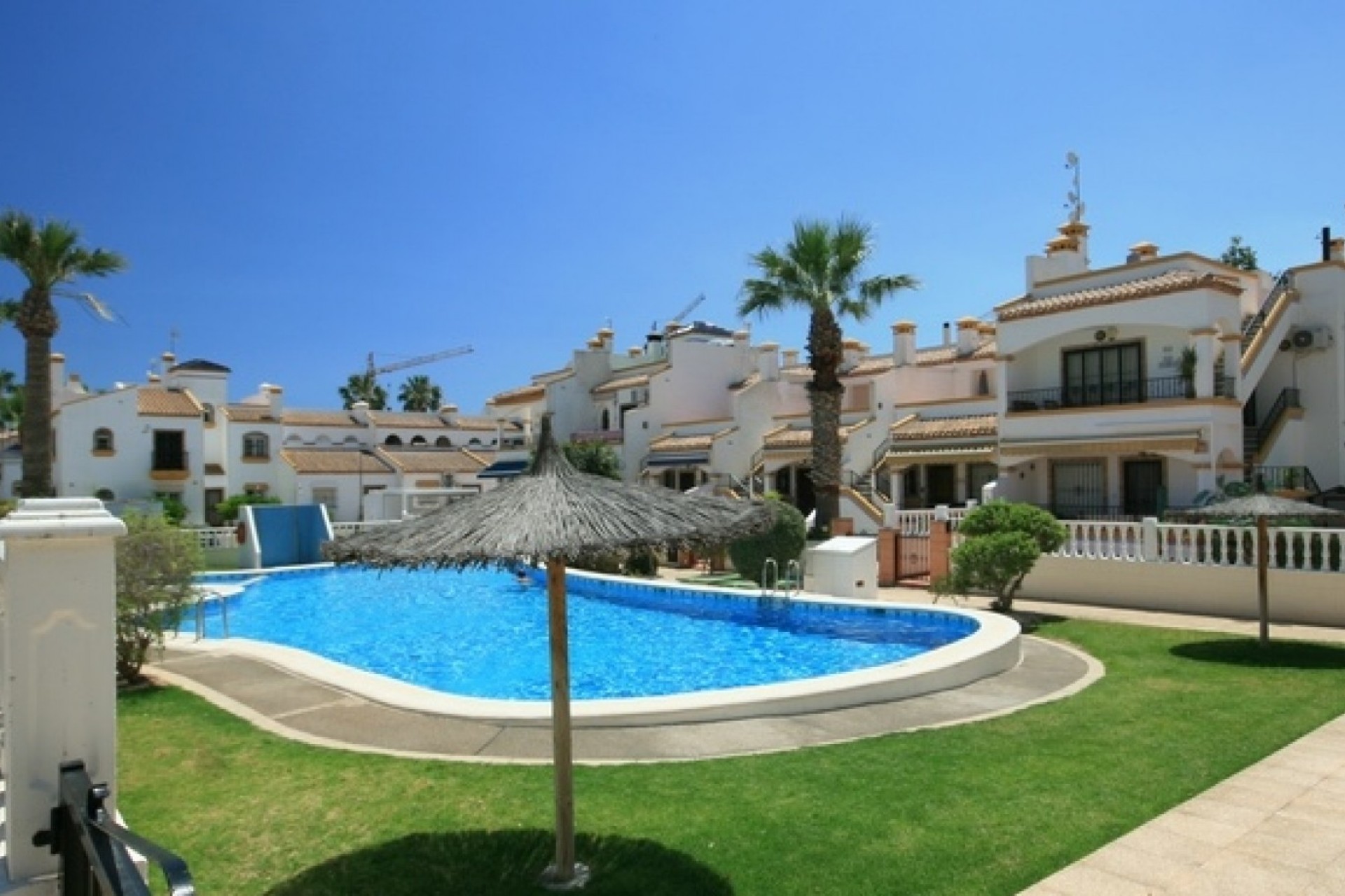 Brukt - Bungalow -
Orihuela Costa - Costa Blanca