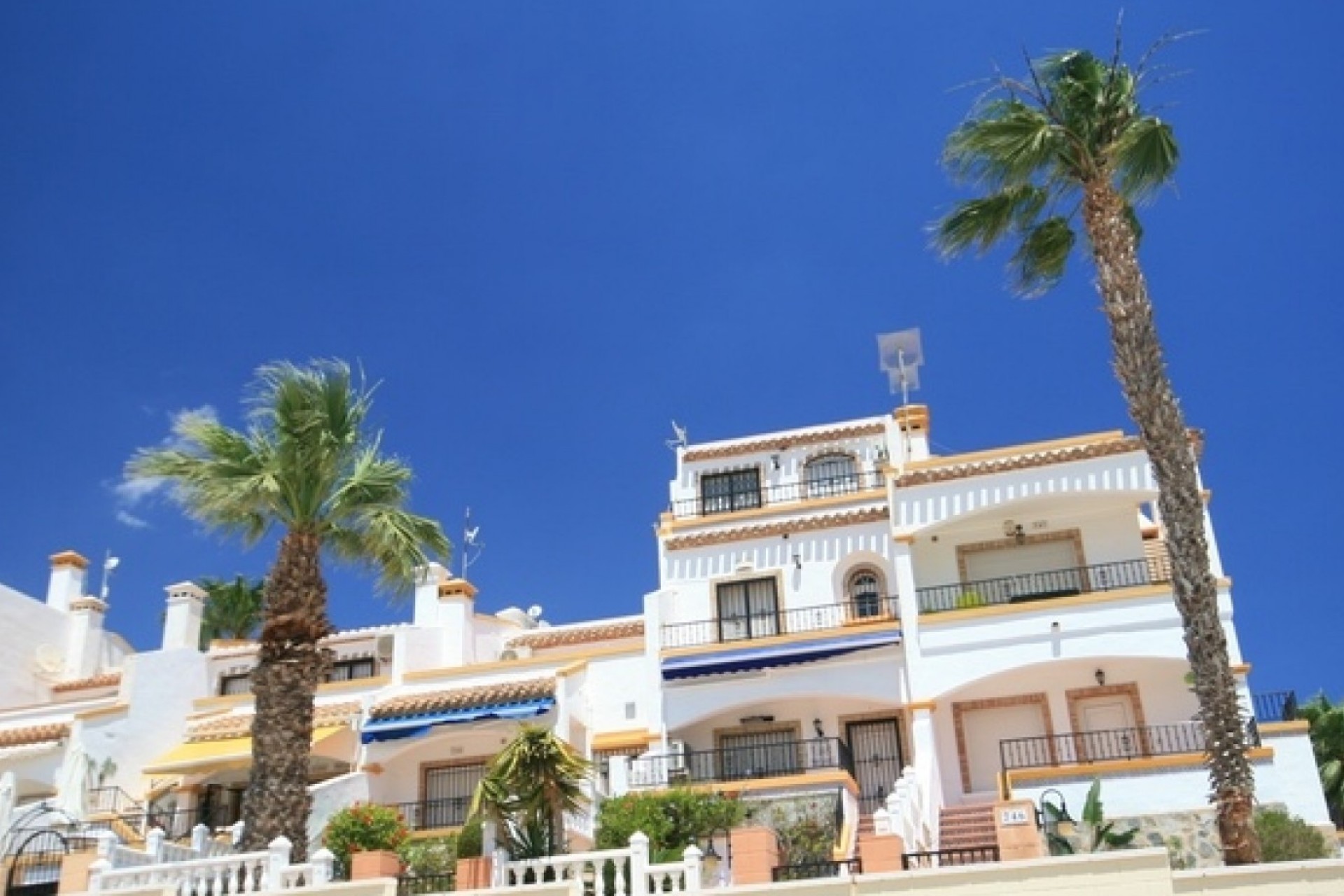 Brukt - Bungalow -
Orihuela Costa - Costa Blanca