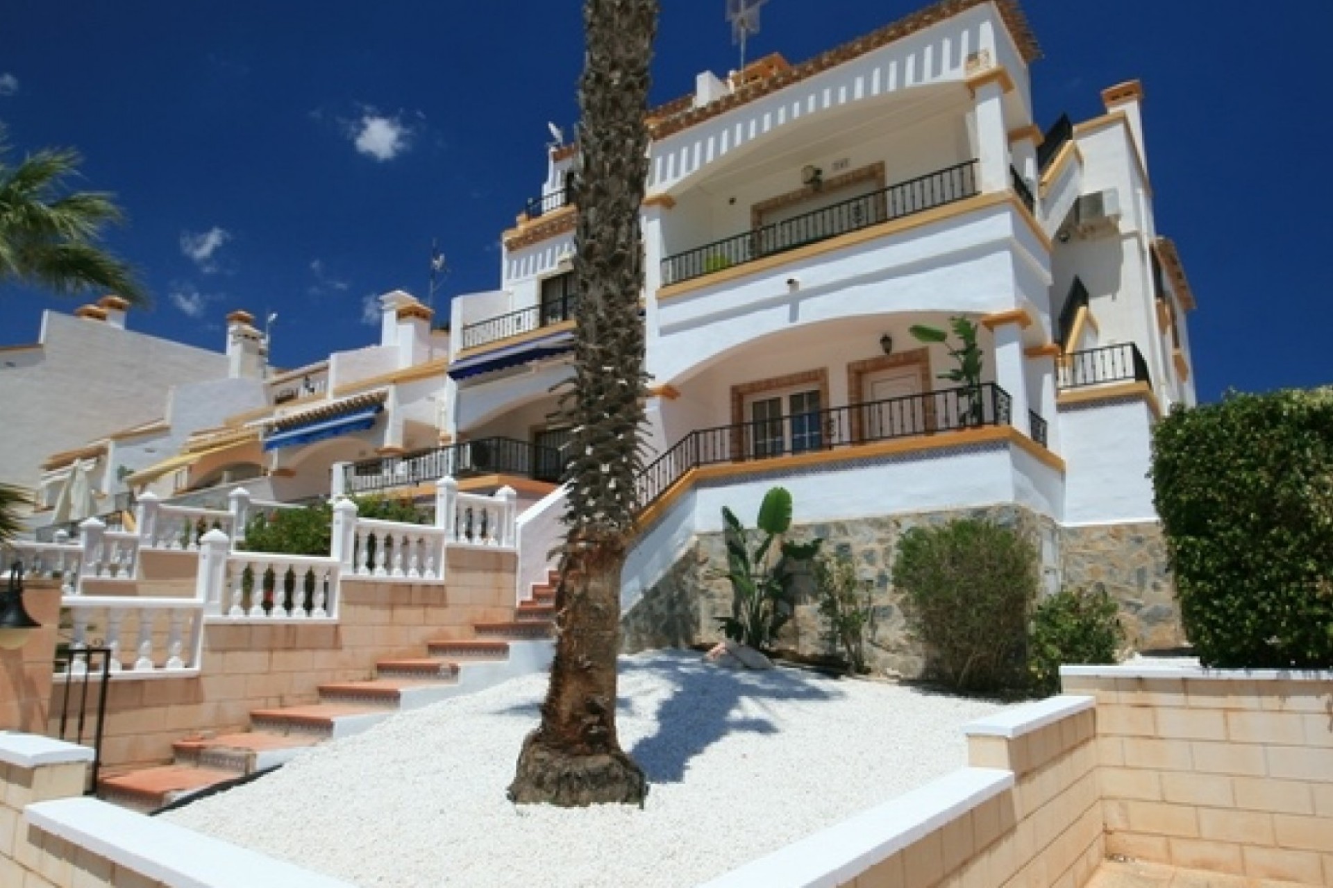 Brukt - Bungalow -
Orihuela Costa - Costa Blanca