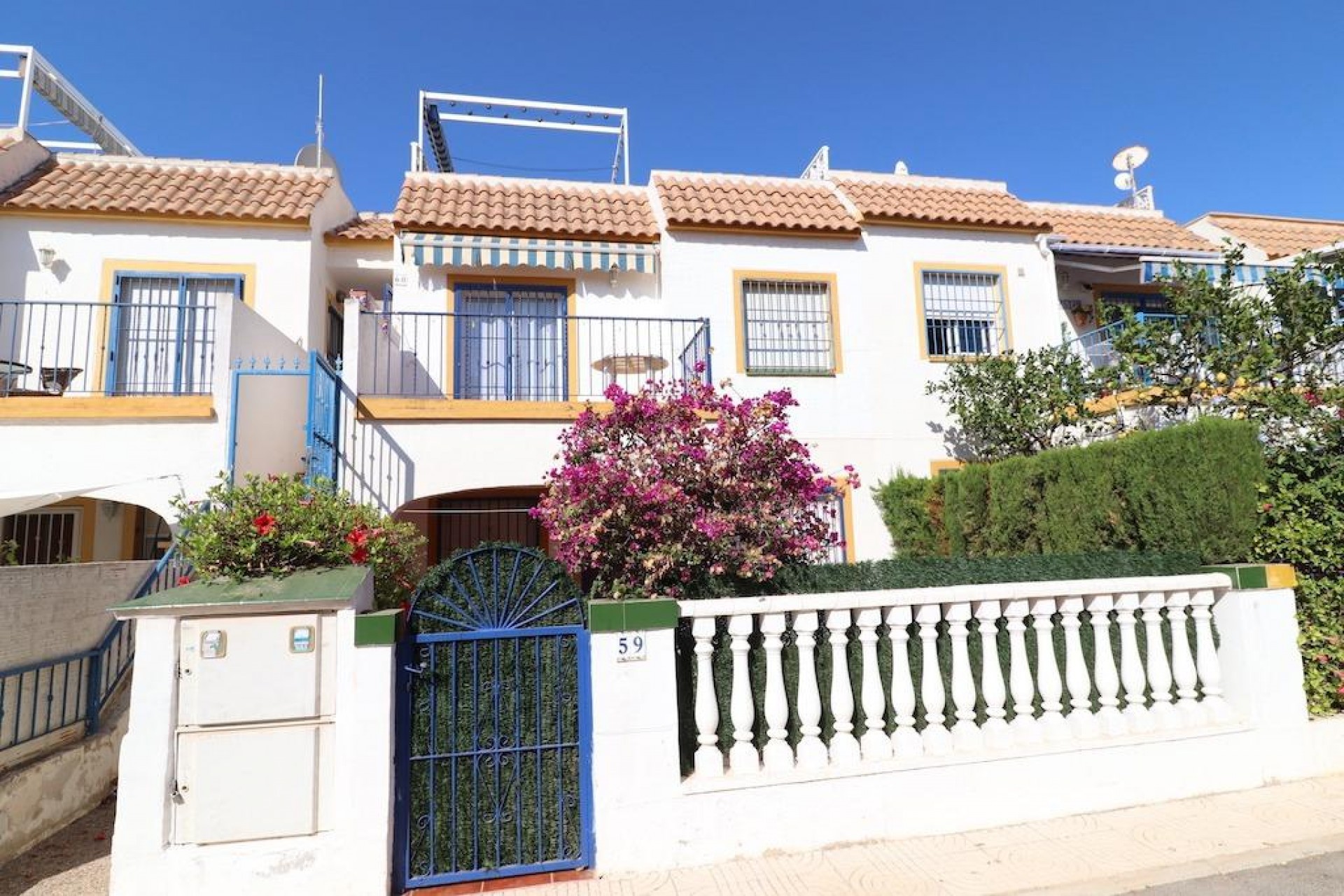 Brukt - Bungalow -
Orihuela Costa - Costa Blanca