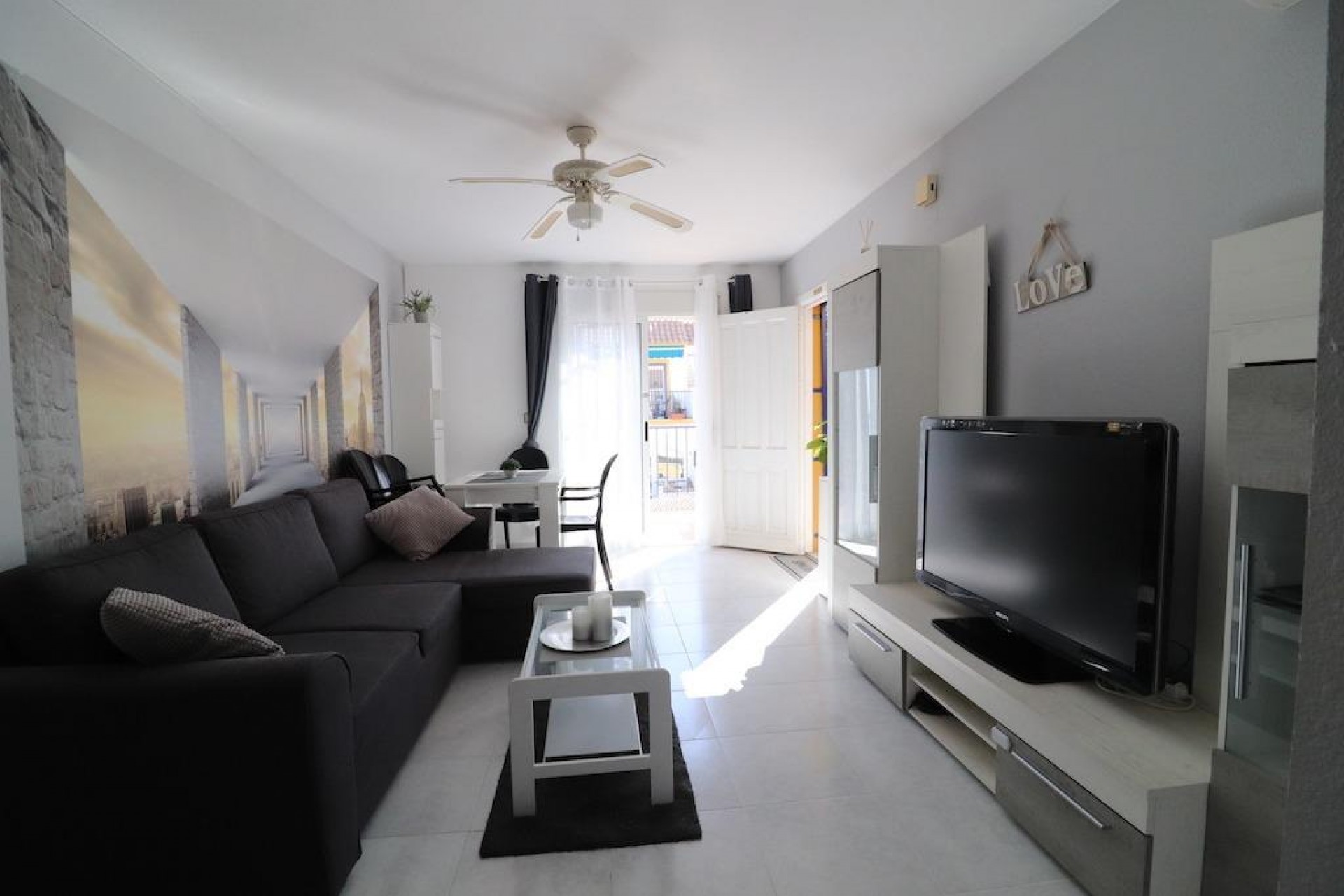 Brukt - Bungalow -
Orihuela Costa - Costa Blanca