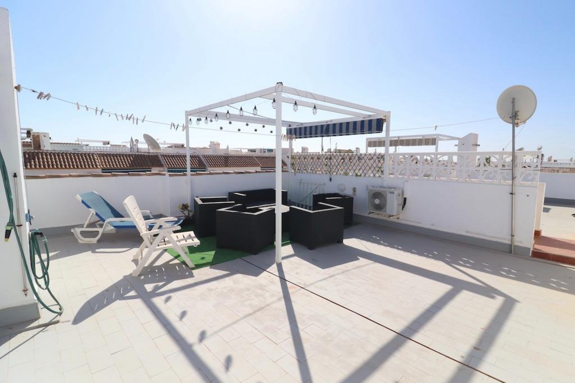 Brukt - Bungalow -
Orihuela Costa - Costa Blanca