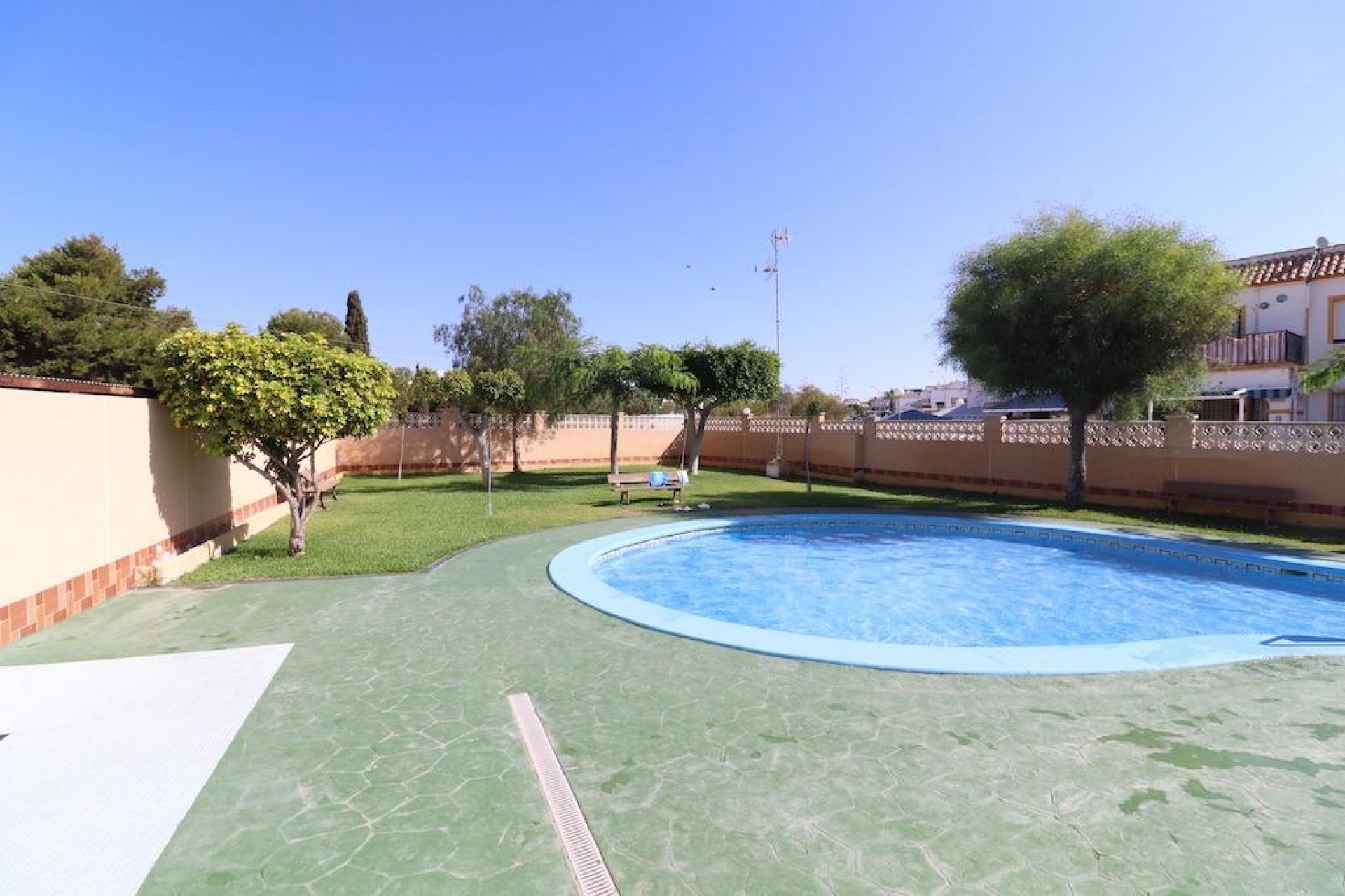 Brukt - Bungalow -
Orihuela Costa - Costa Blanca