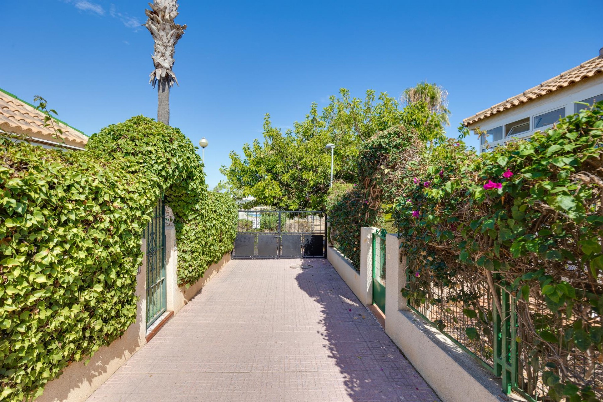 Brukt - Bungalow -
Orihuela Costa - Costa Blanca