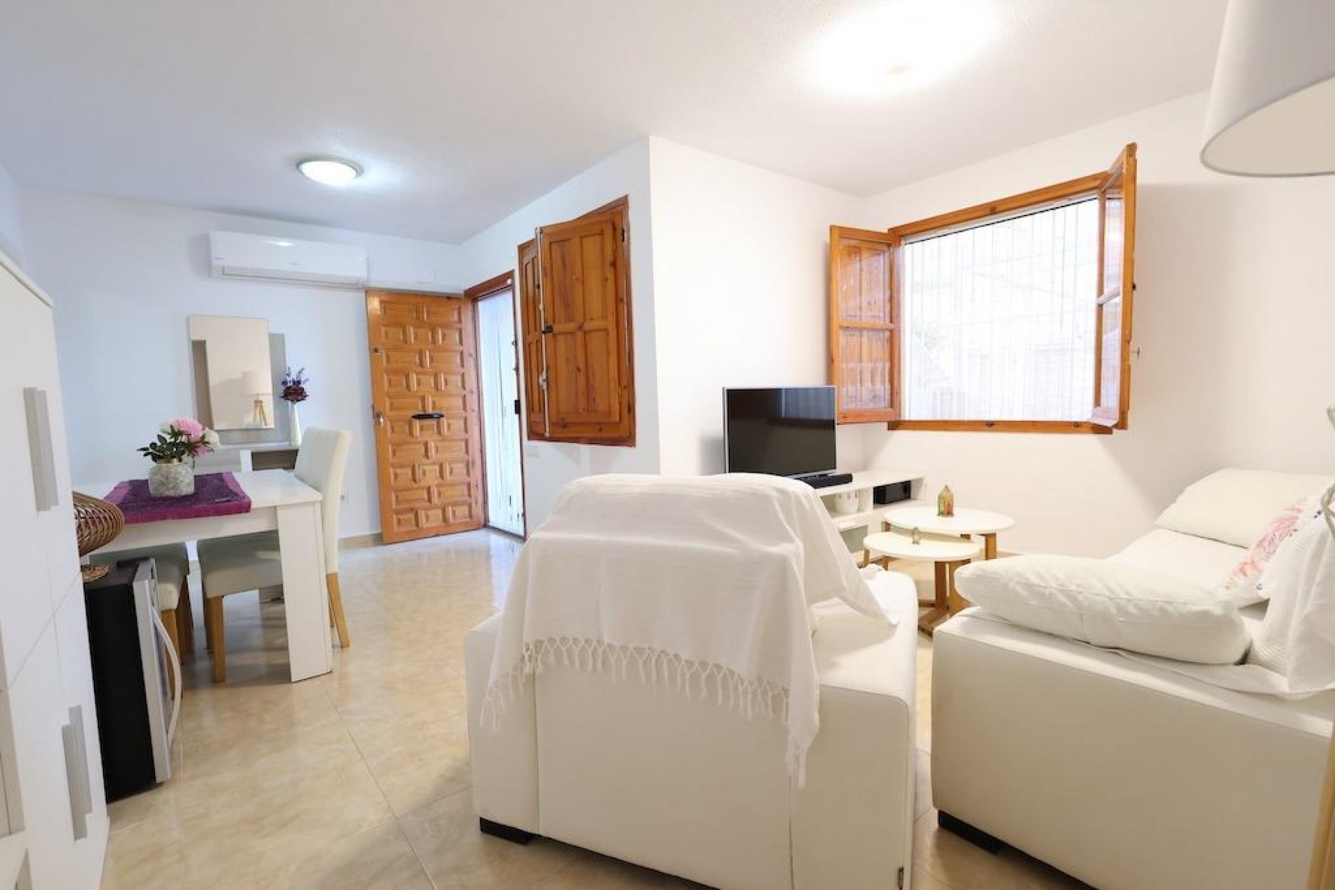 Brukt - Bungalow -
Orihuela Costa - Costa Blanca