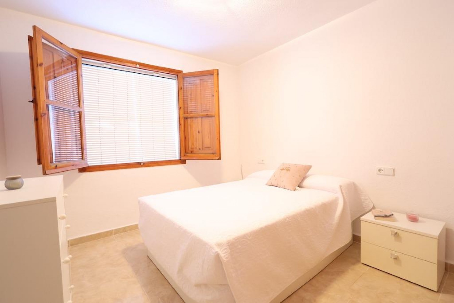 Brukt - Bungalow -
Orihuela Costa - Costa Blanca