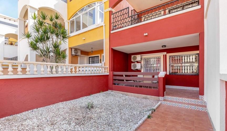 Brukt - Bungalow -
Orihuela Costa - Costa Blanca