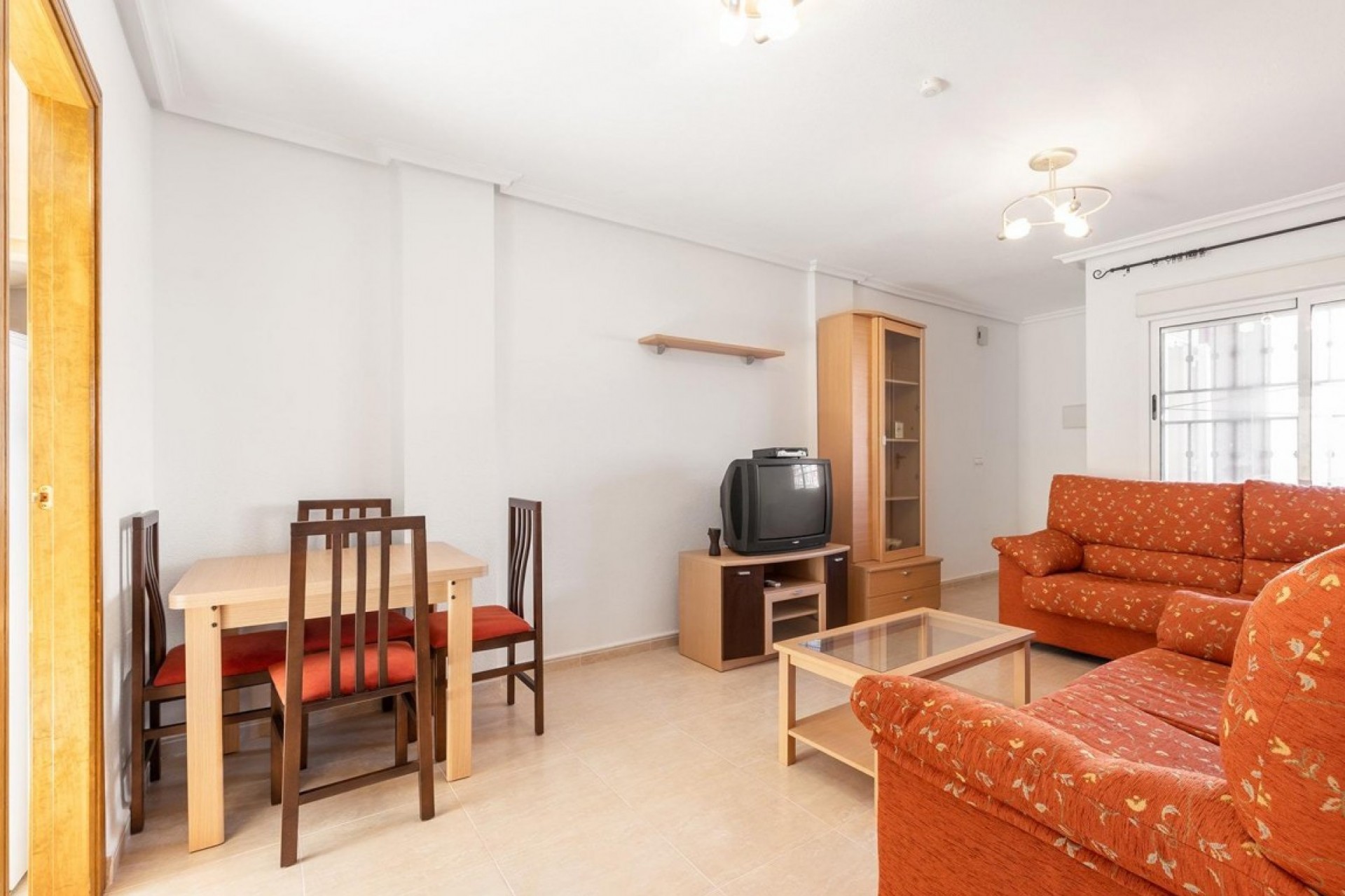 Brukt - Bungalow -
Orihuela Costa - Costa Blanca