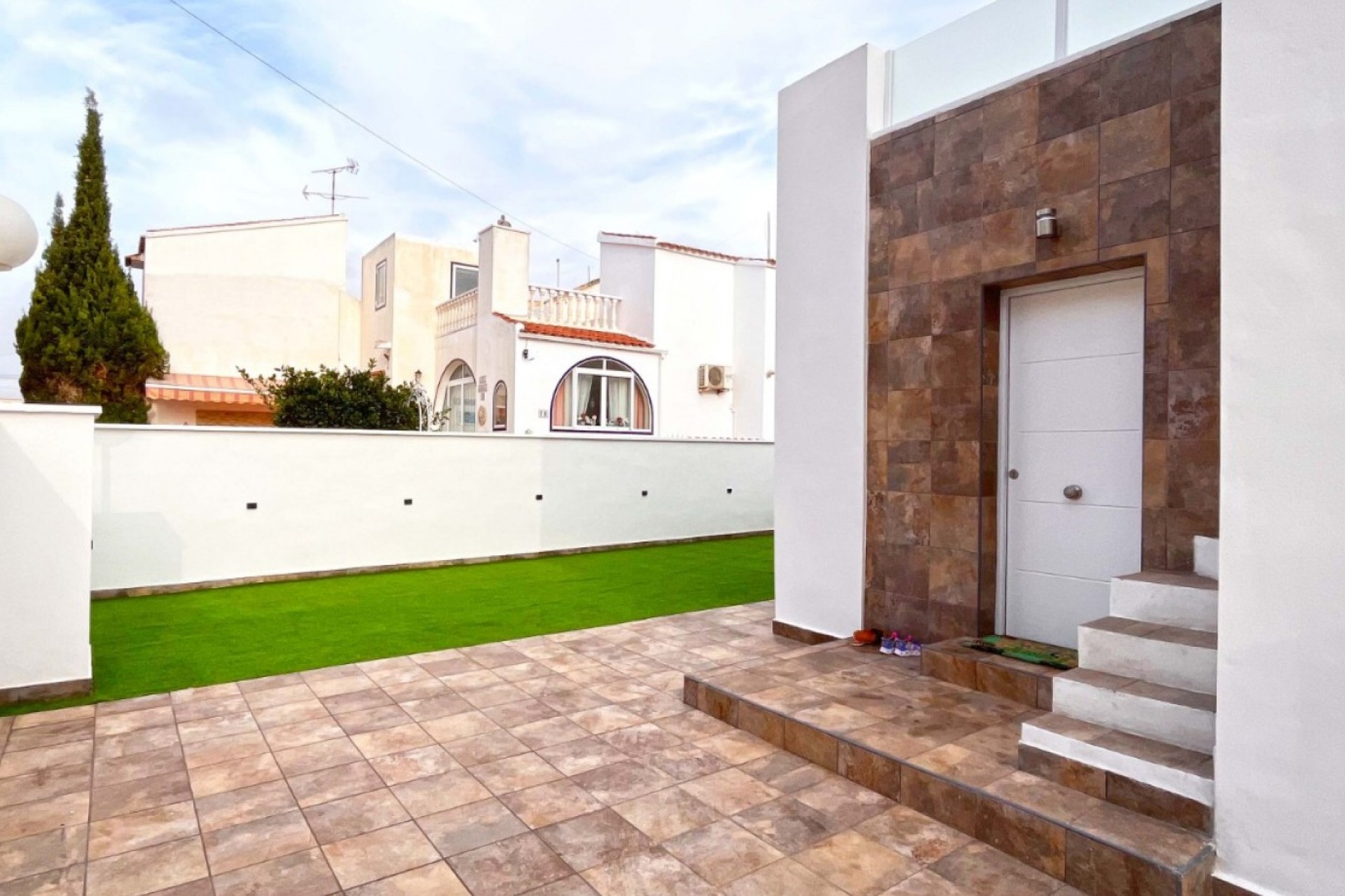 Brukt - Bungalow -
Orihuela Costa - Costa Blanca