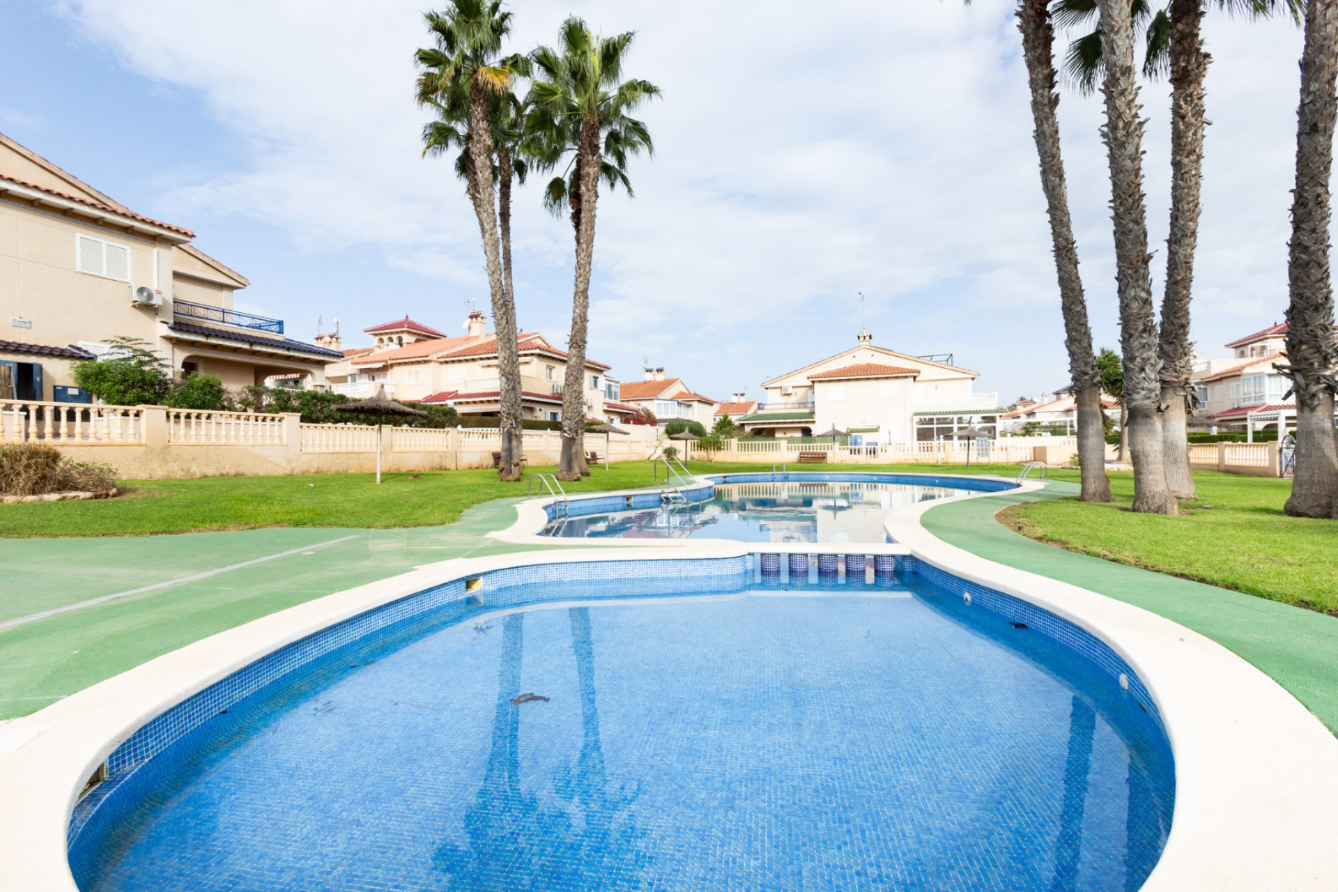 Brukt - Bungalow -
Orihuela Costa - Costa Blanca