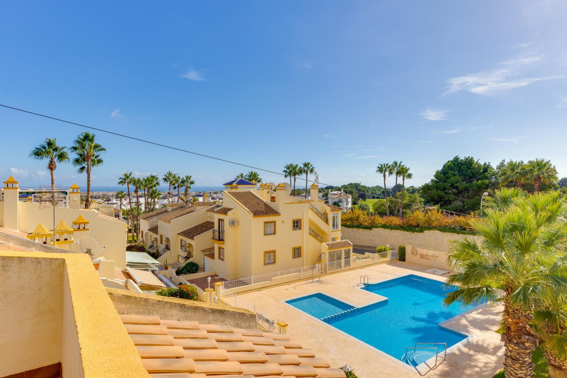 Brukt - Bungalow -
Orihuela Costa - Costa Blanca