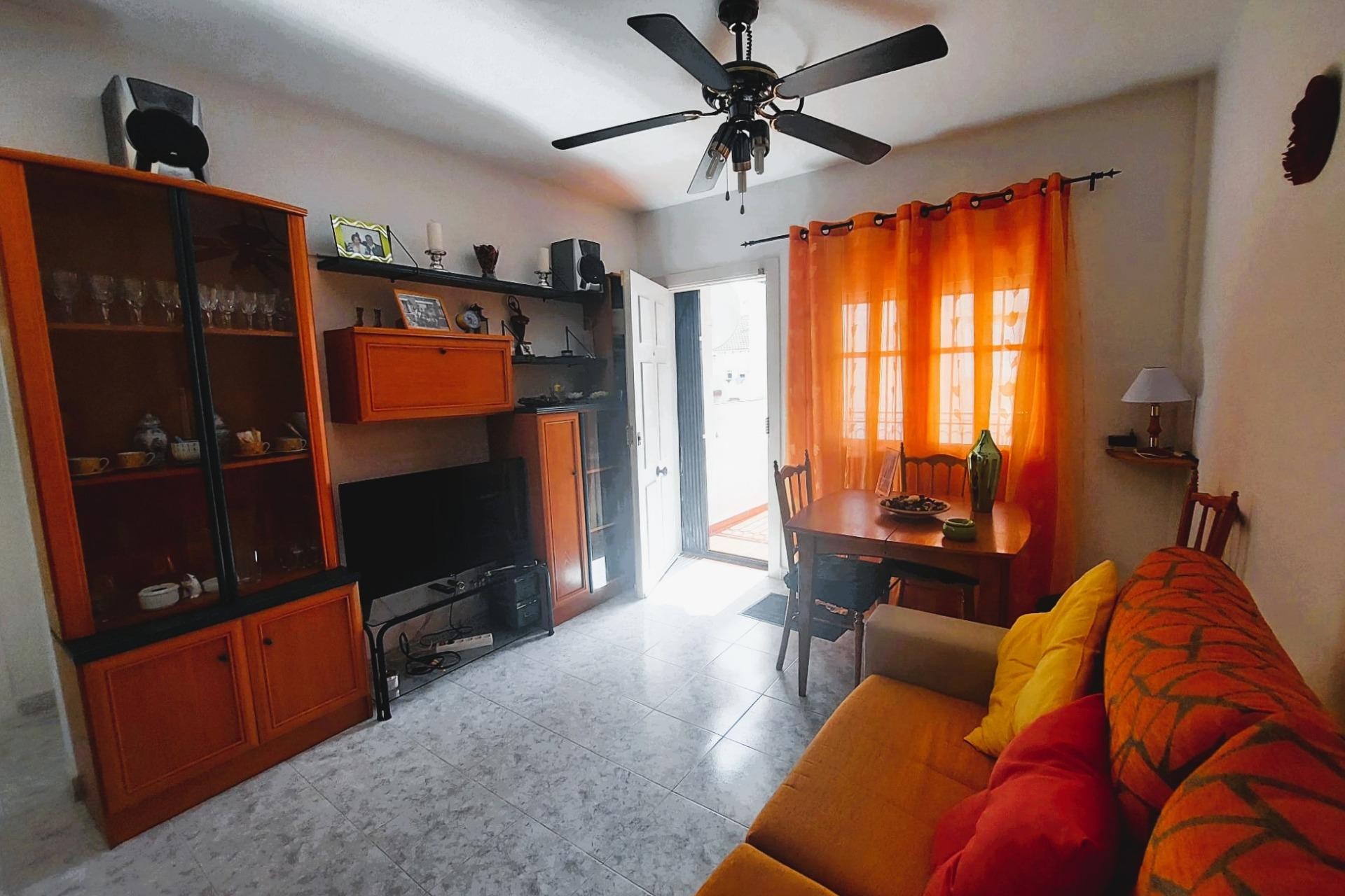 Brukt - Bungalow -
Orihuela Costa - Costa Blanca